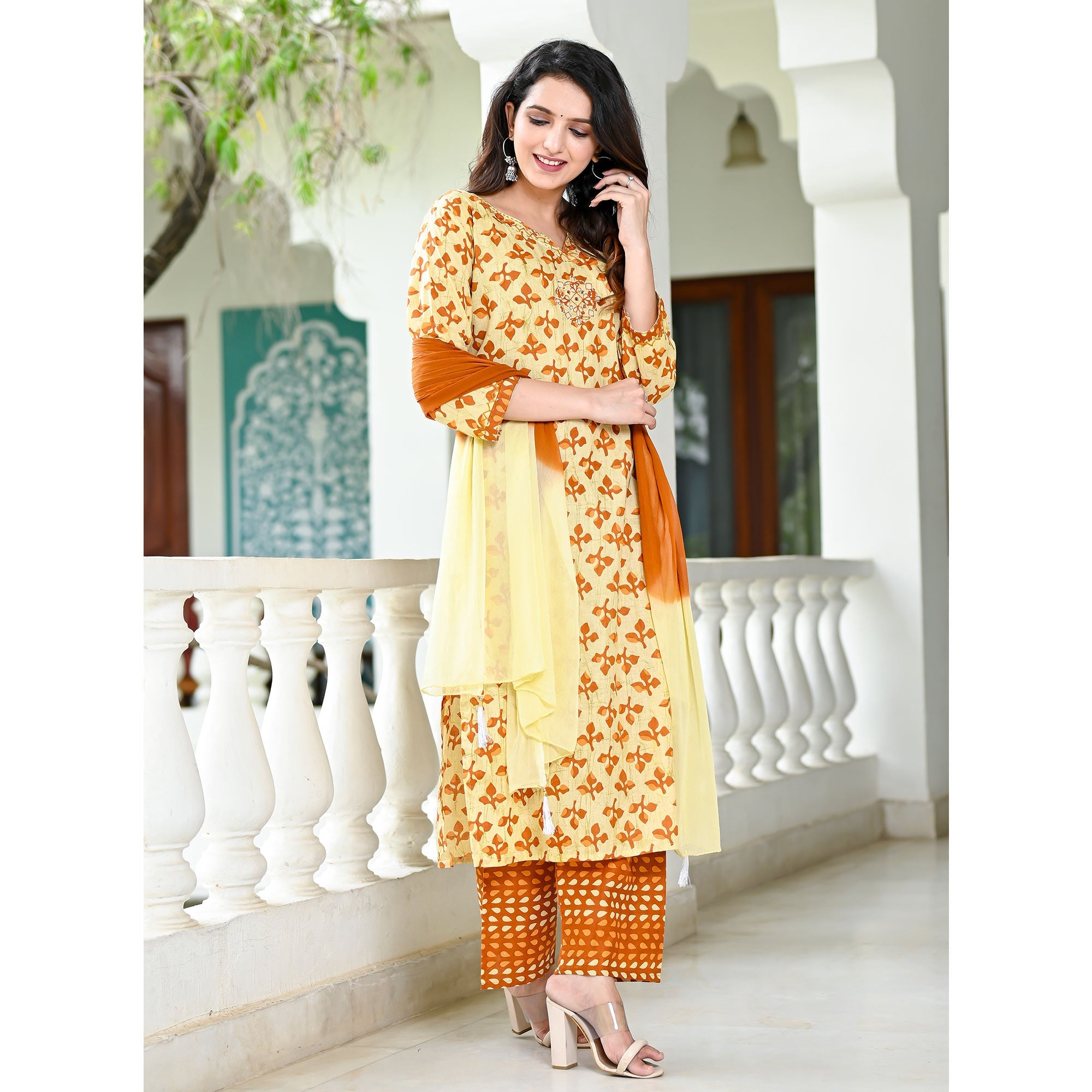 Peachmode Cream Brown Floral Printed Pure Cotton Suit - view 7