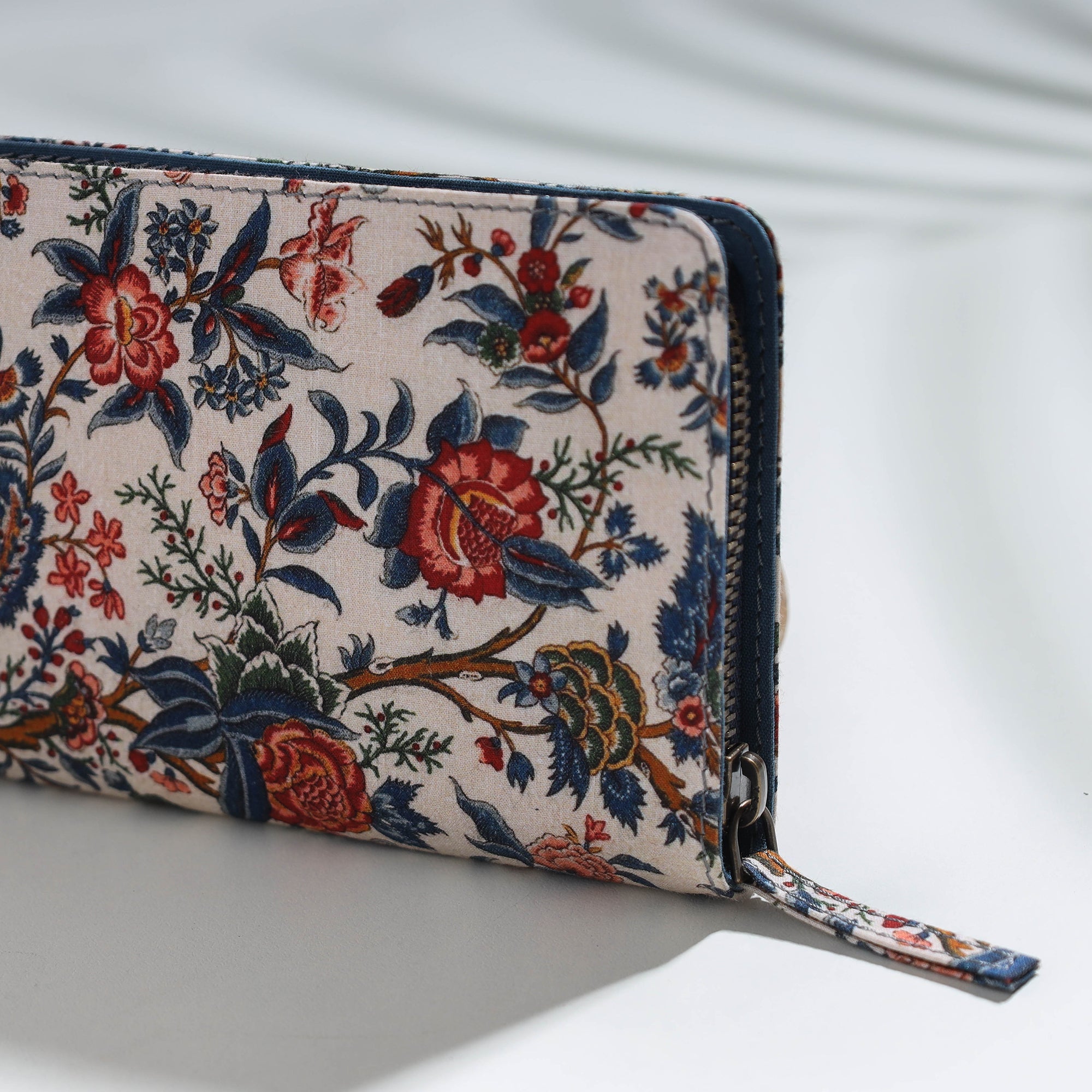SUKRITI INPRINT Beige - Floral Printed Handcrafted Wallet - view 2