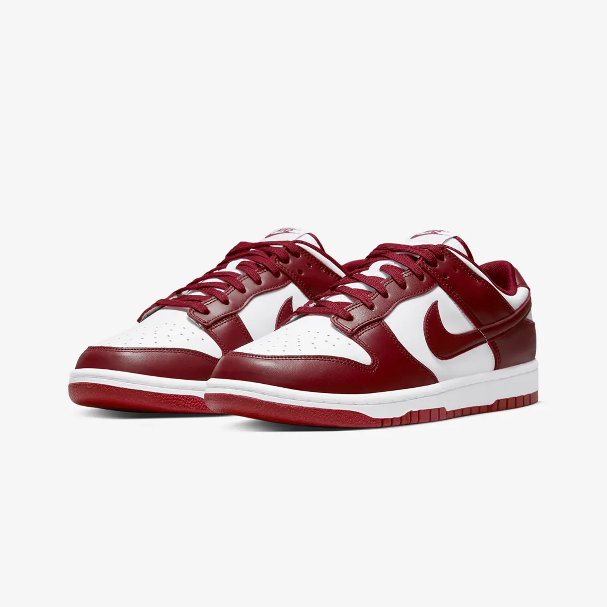 Nike | DUNK LOW RETRO { TEAM RED/TEAM RED-WHITE