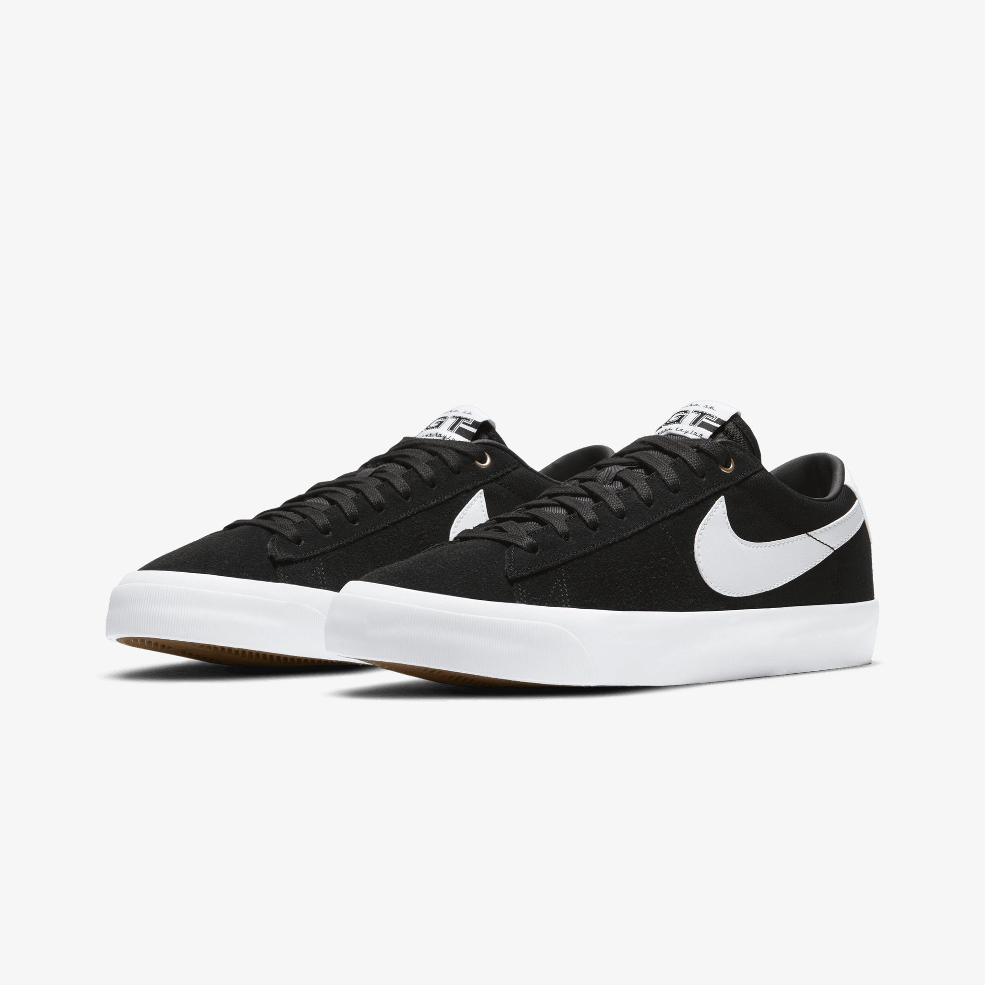 Nike | SB ZOOM BLAZER LOW PRO GT { BLACK/WHITE-BLACK-GUM LIGHT BROWN - view 3