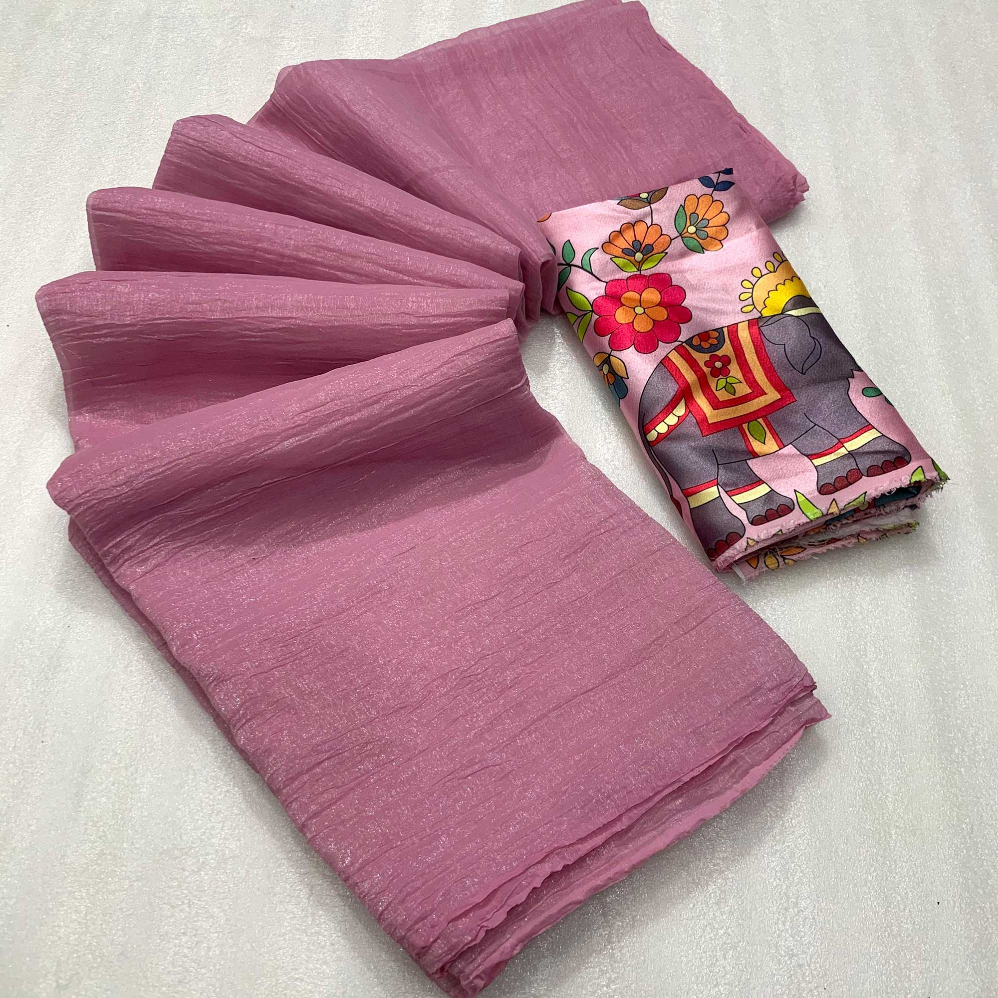 Peachmode Dusty Pink Solid Crepe Crush Saree – Women's