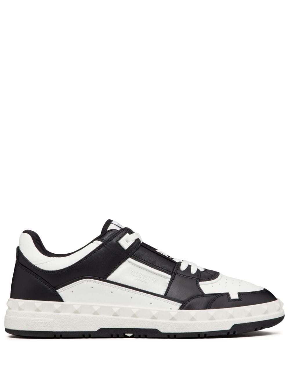 Valentino Garavani Low Top Freedots Sneaker In Calfskin