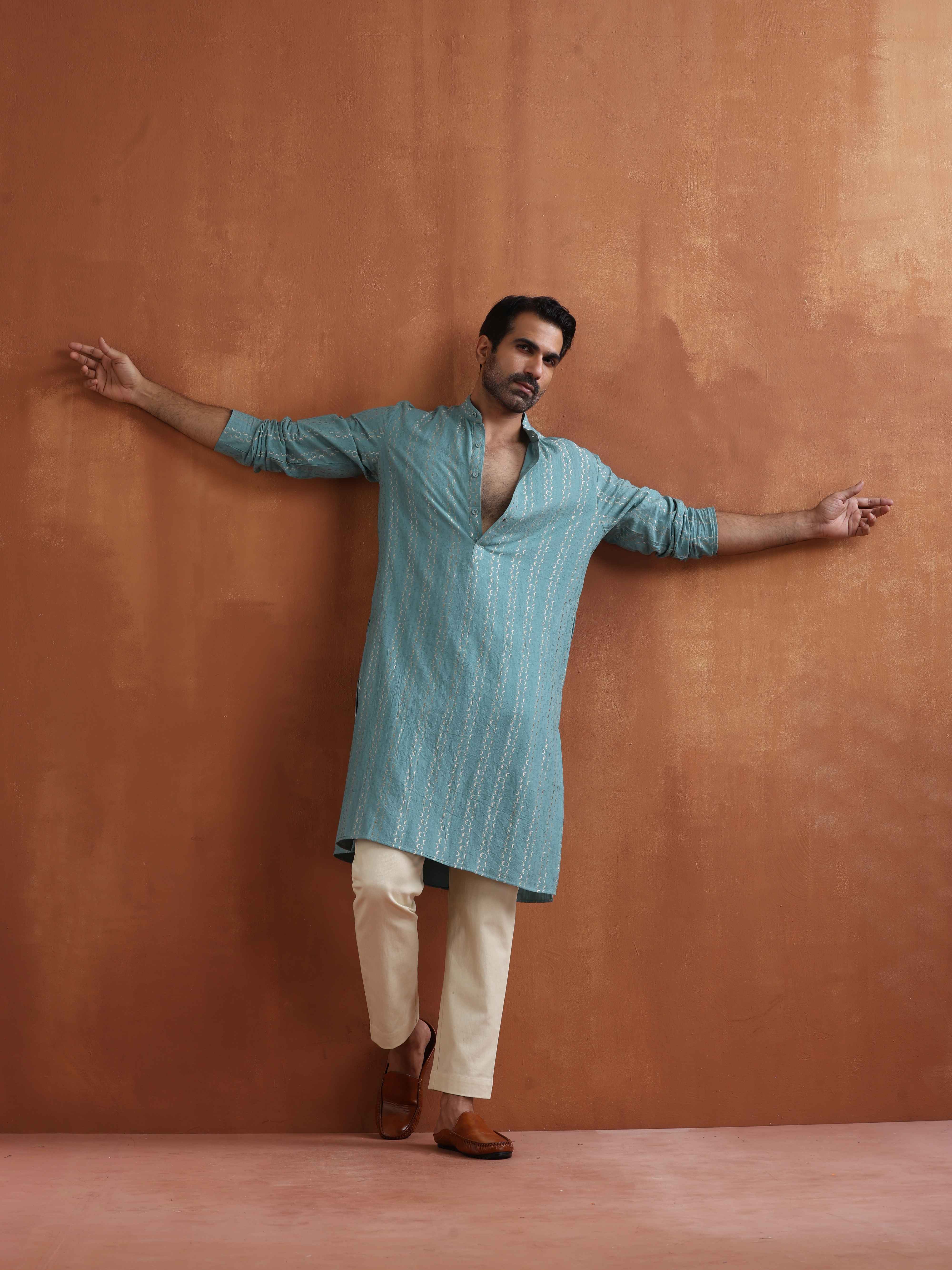 trueBrowns Men's Green Textured Cotton Dobby Kurta - view 6