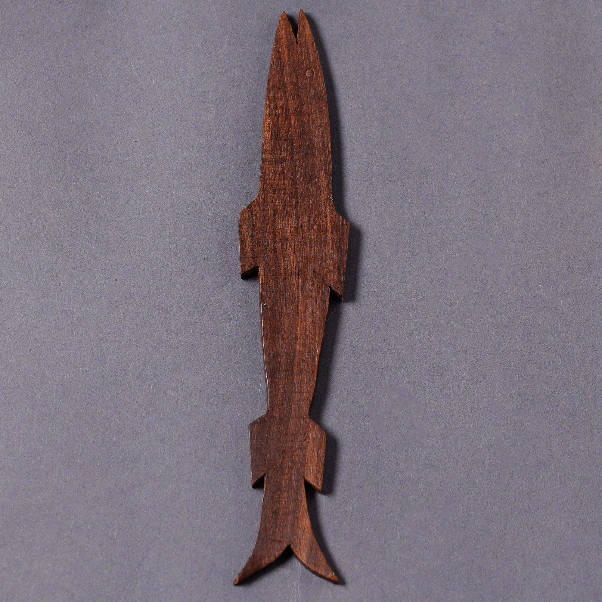 ITOKRI CRAFTS INITIATIVE Bijnor Hand Carved Sheesham Wood Bookmark - view 2