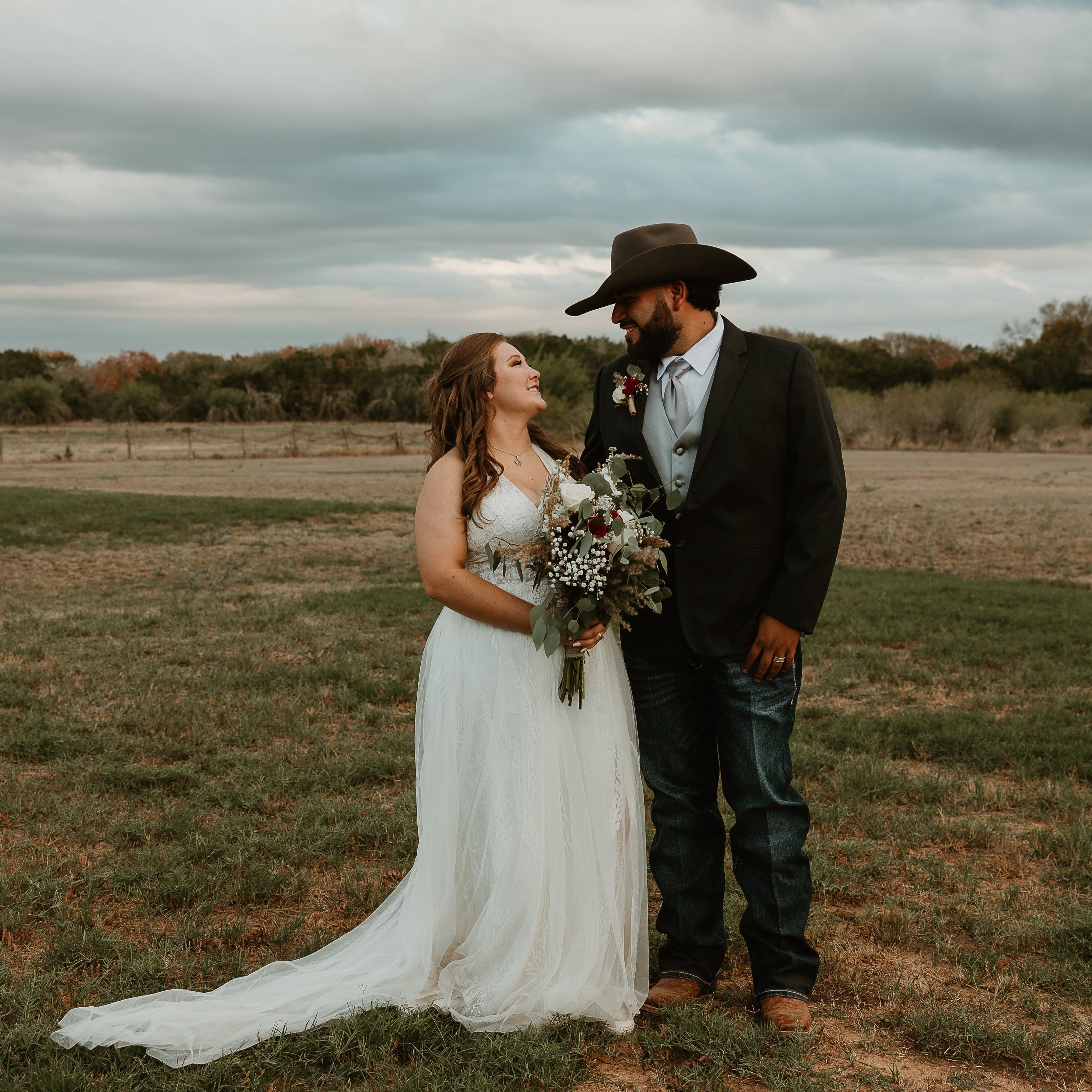fiftyflowers.com Country Crimson and White Rural Wedding