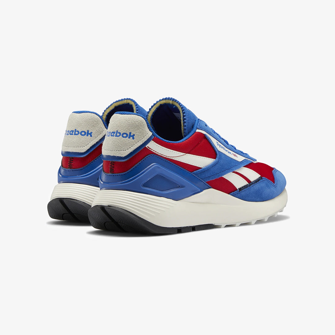 Reebok | CLASSIC LEATHER LEGACY AZ { VECTOR RED/VECTOR BLUE - view 2