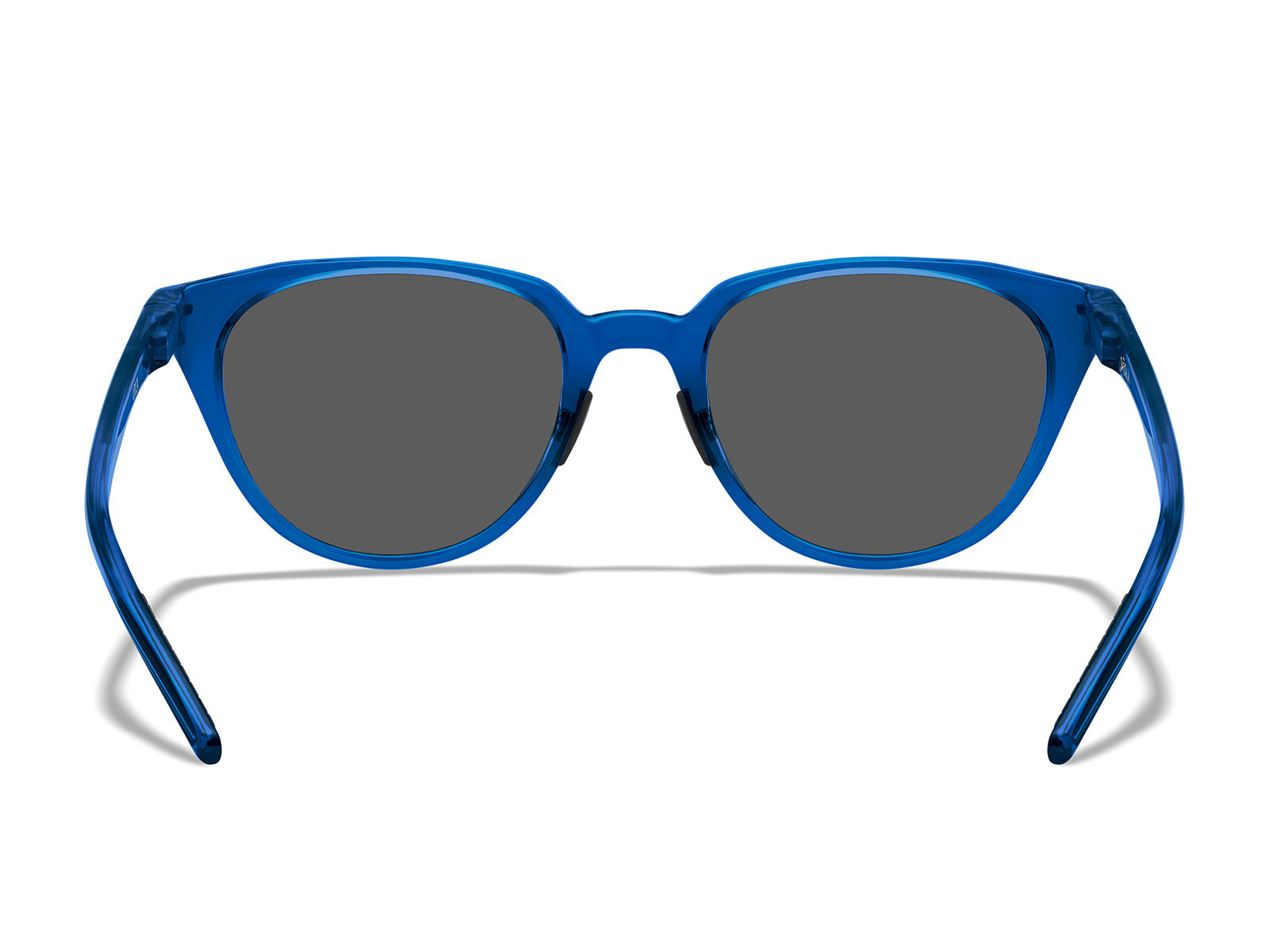 ROKA Lola 2.0 Sunglasses Outlet – Crystal Tahoe Frame - Dark Carbon (Polarized) Lens - view 39
