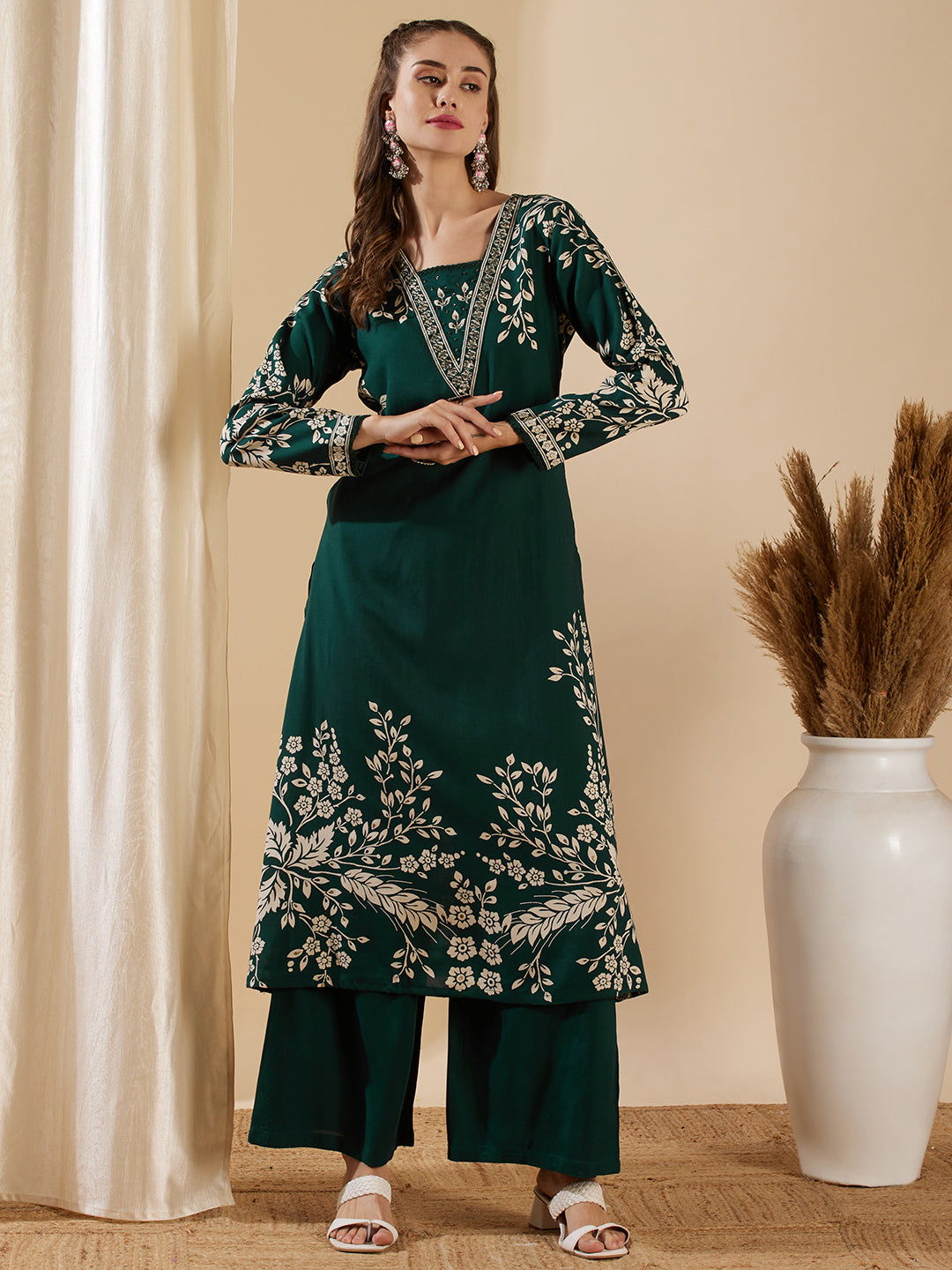 Fashor Floral Printed & Hand Embroidered A-Line Kurta with Flared Palazzo - Green - view 4
