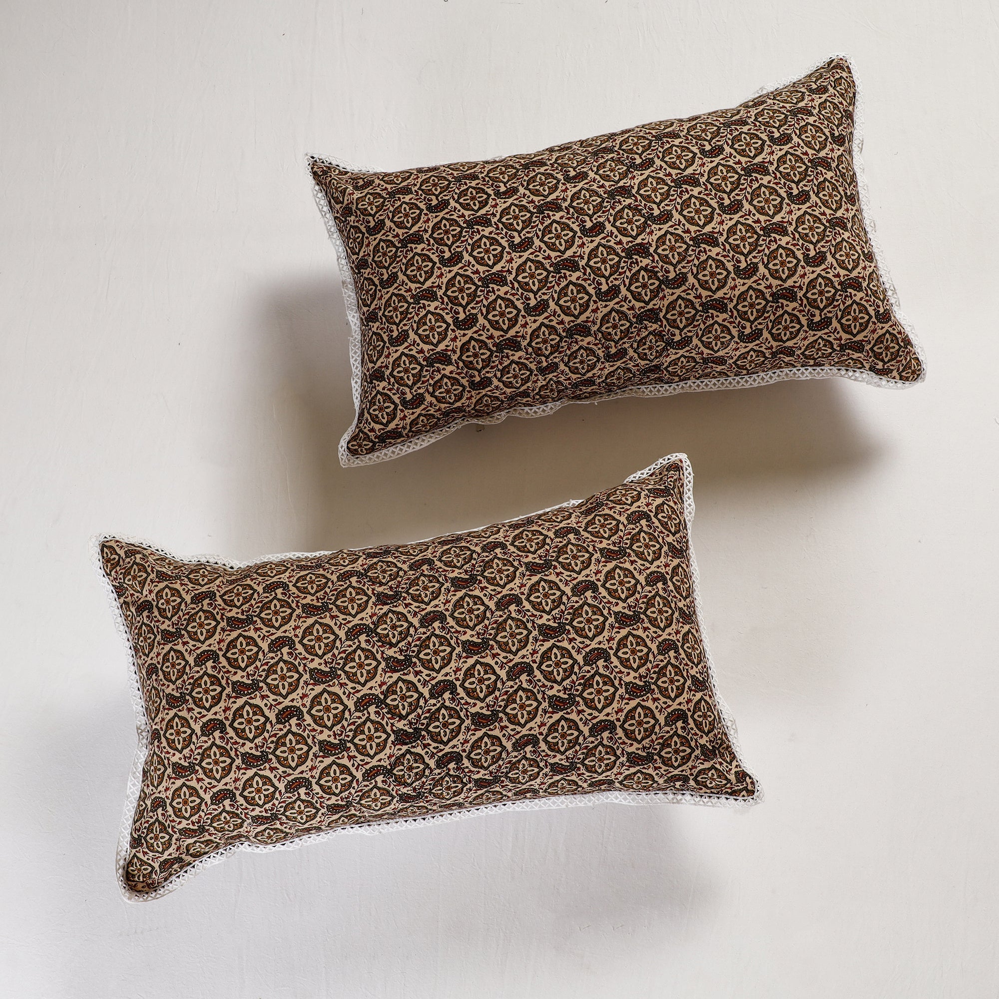 HAVELI CHRONICLES Black - Sanganeri Block Printed Cotton Pillow Cover With Lace (26 x 16 in) - Set of 2 - view 2