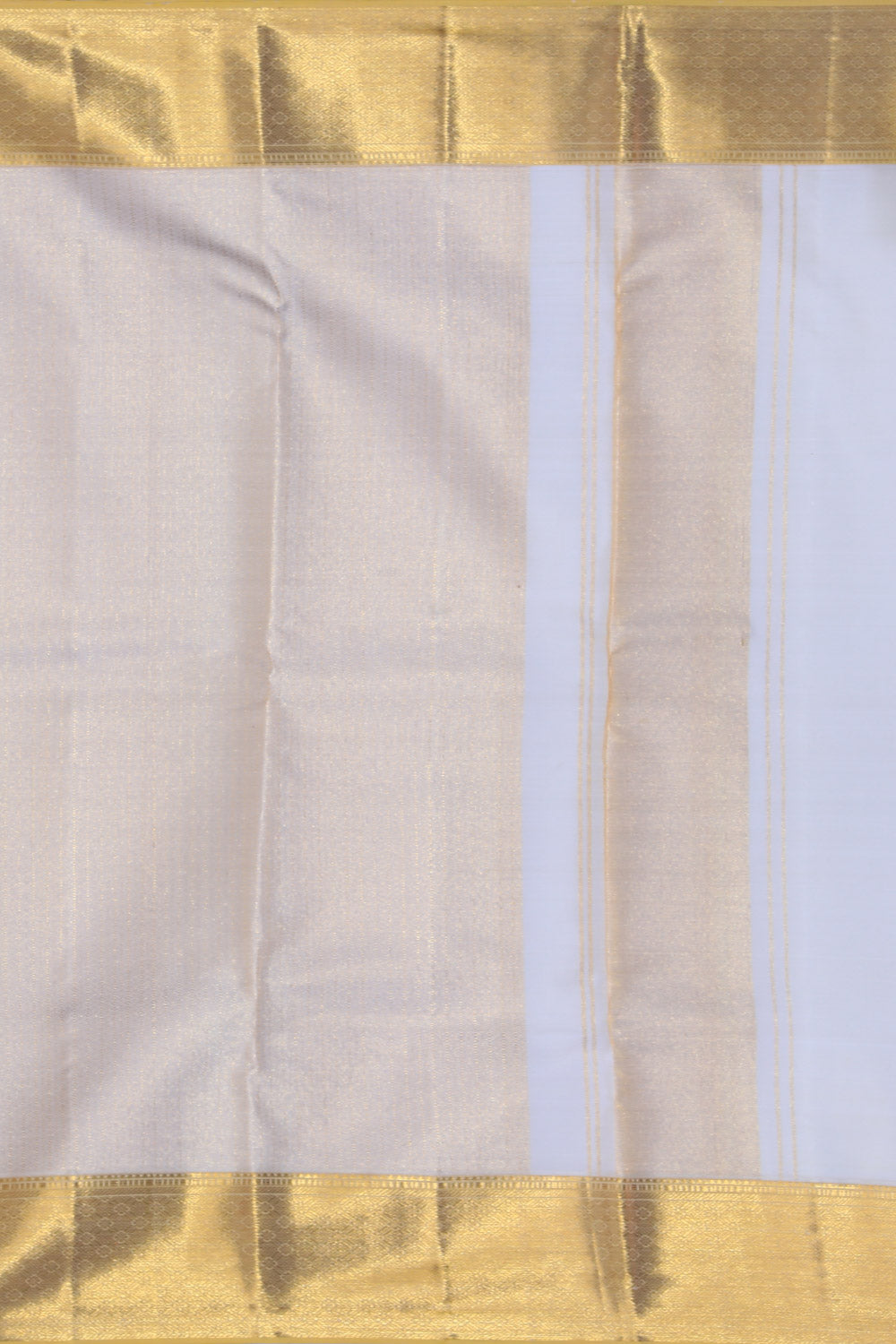 Kalanjali Kanchi Silk Off-White Dhoti With Kanduva (8 X 4) - view 2