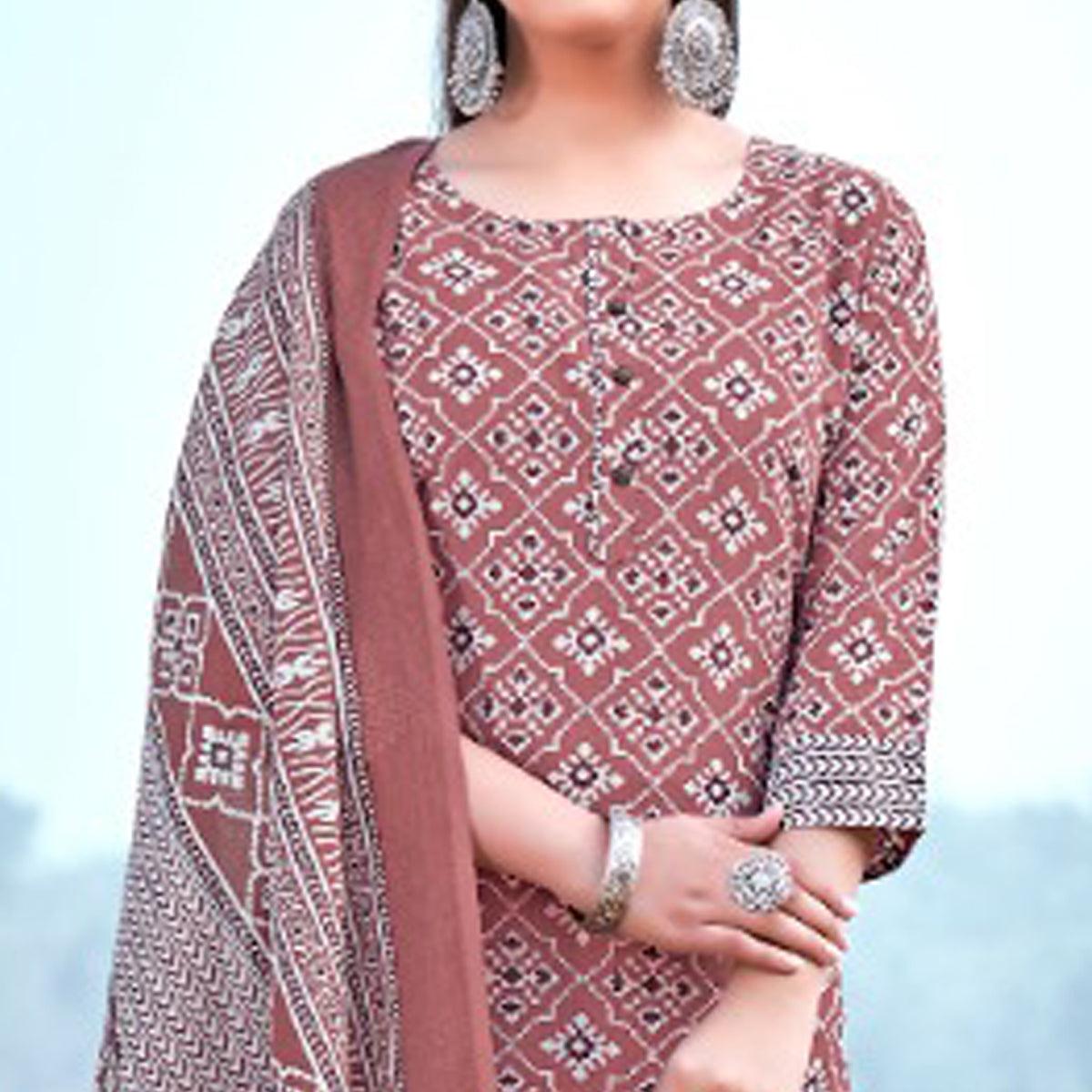 Peachmode Brown Floral Printed Pure Cotton Kurti Pant Set With Dupatta - view 3