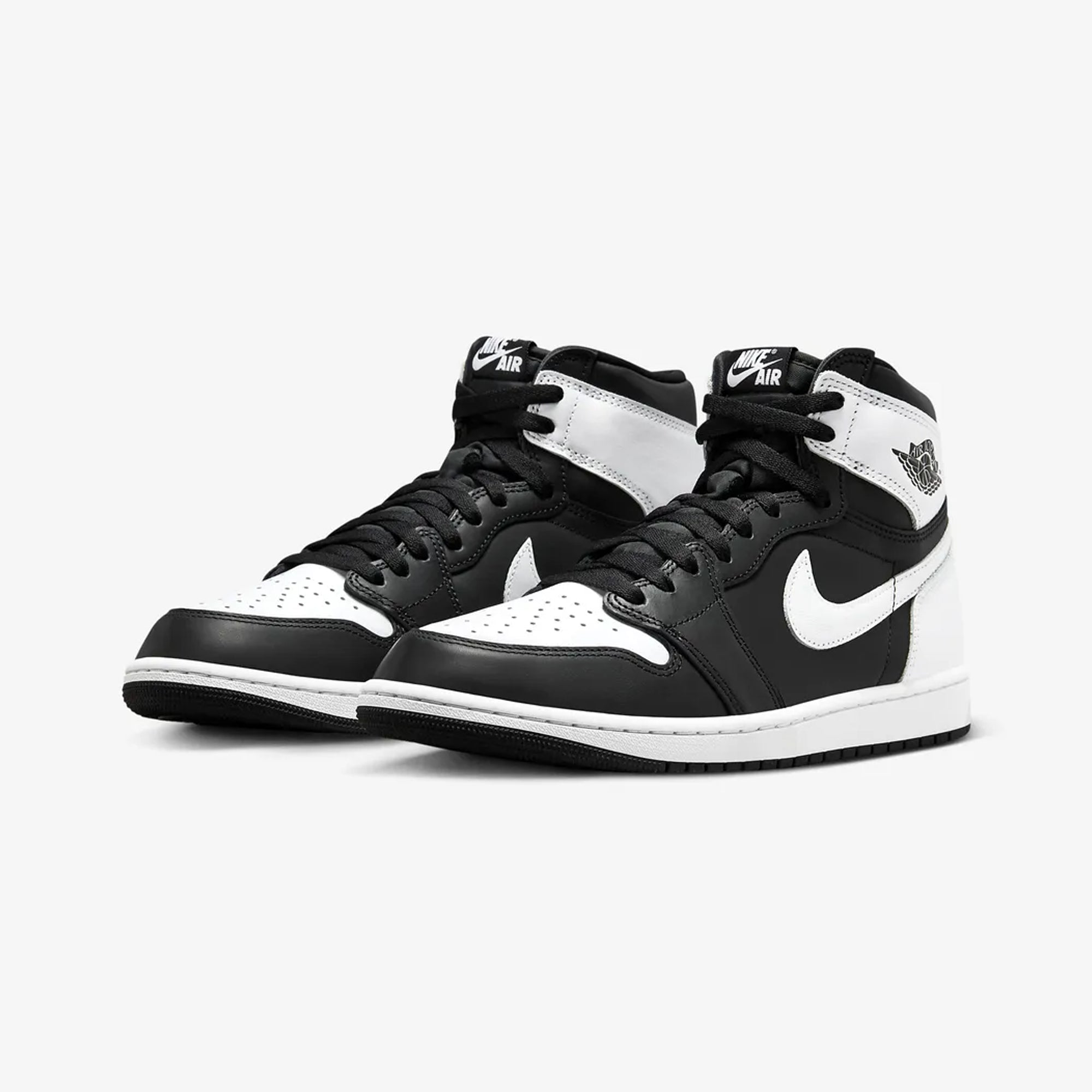 Jordan | AIR JORDAN 1 RETRO HIGH OG { BLACK/WHITE-WHITE