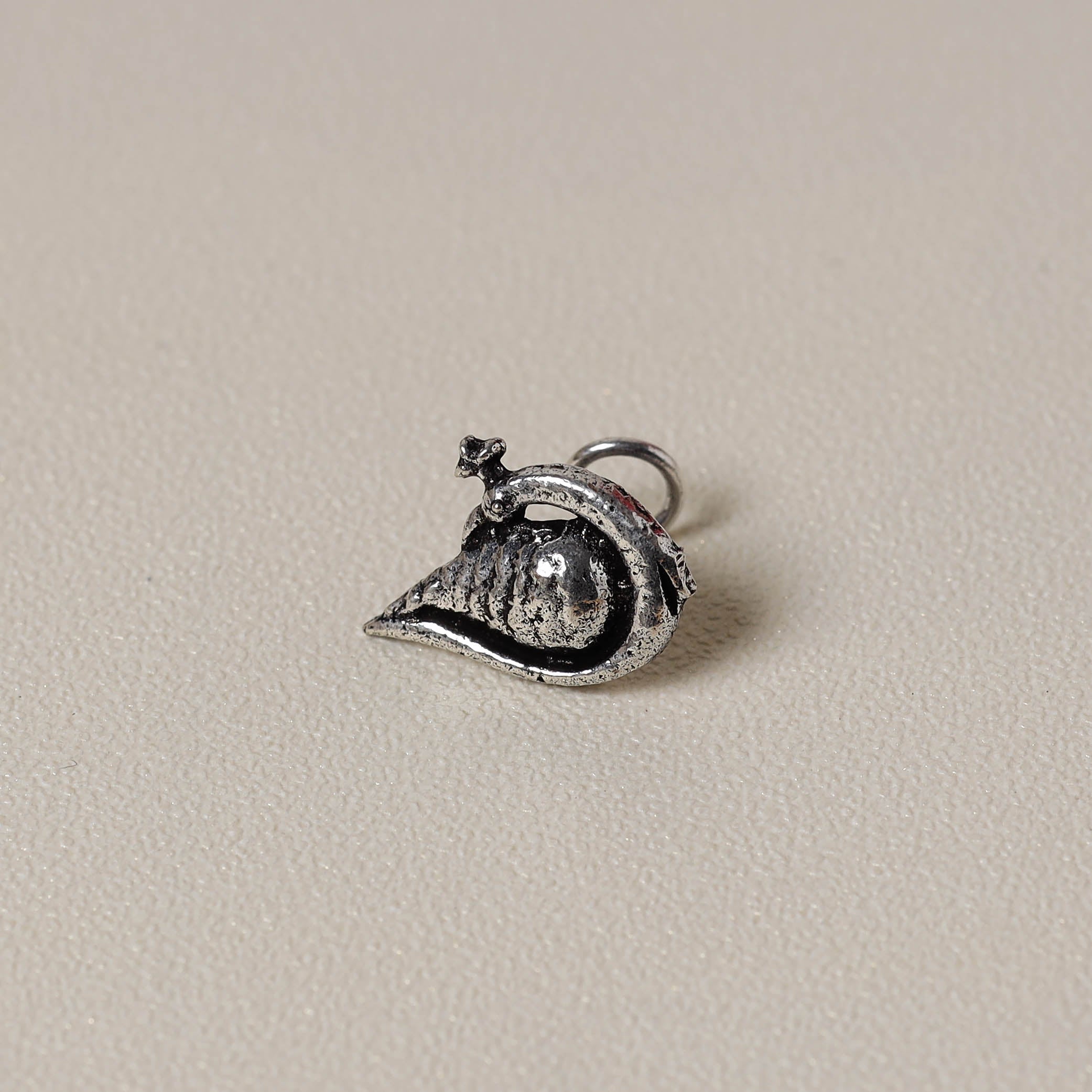 WHITE RIVER STORIES Antique Silver Finish Oxidised Brass Base Nosepin