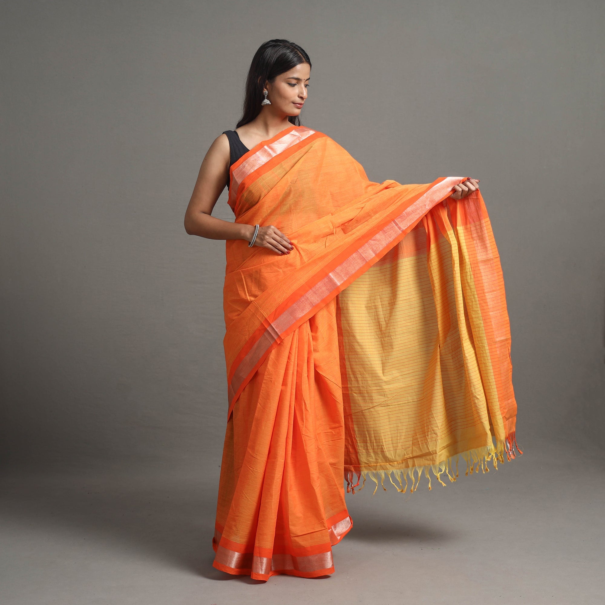 CHITRIKA Kacheta Zari Dobby Cotton Handloom Saree 105 - view 2