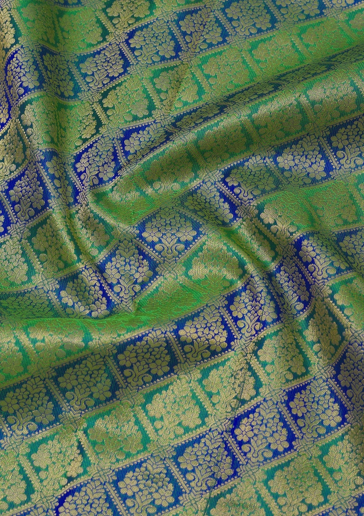 Koskii Leaf Green Zariwork Pure Silk Saree – Women's - view 2