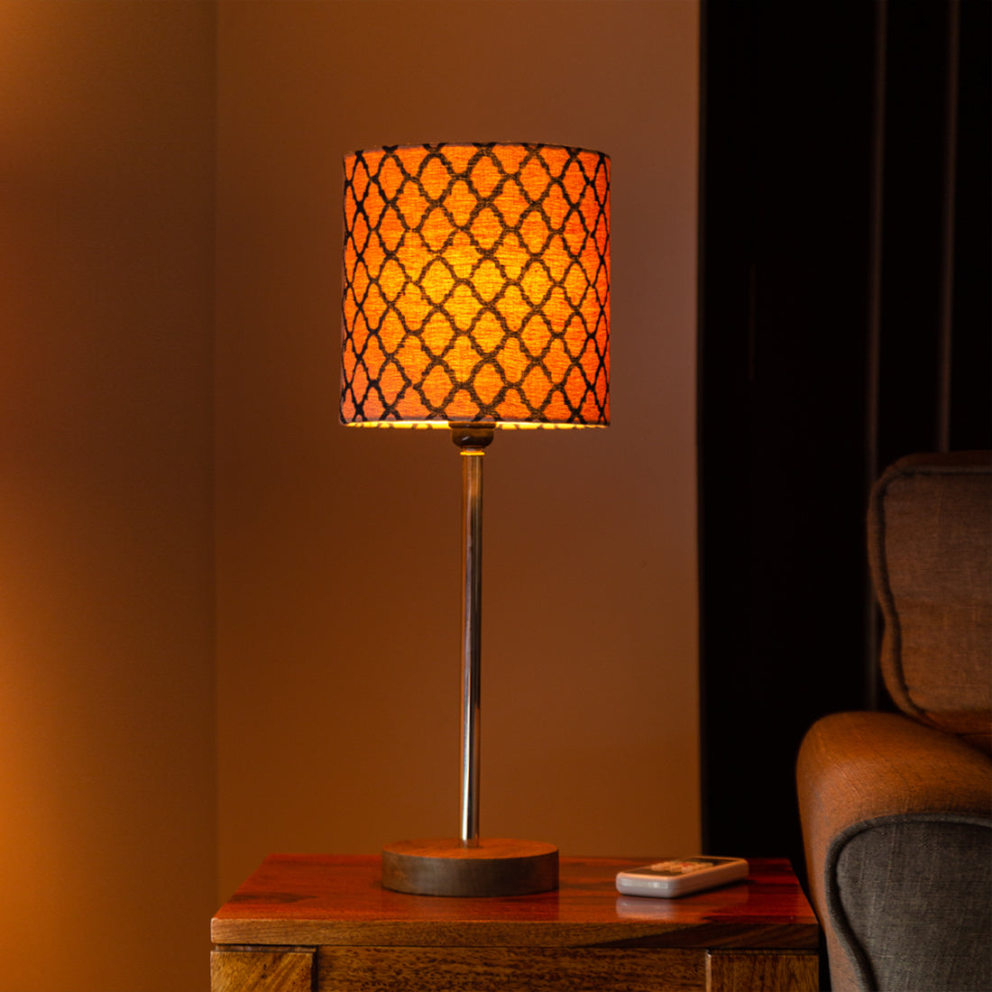 EXCLUSIVELANE 'Moroccan Navy' Handcrafted Table Lamp In Mango Wood & Steel (18 Inch)