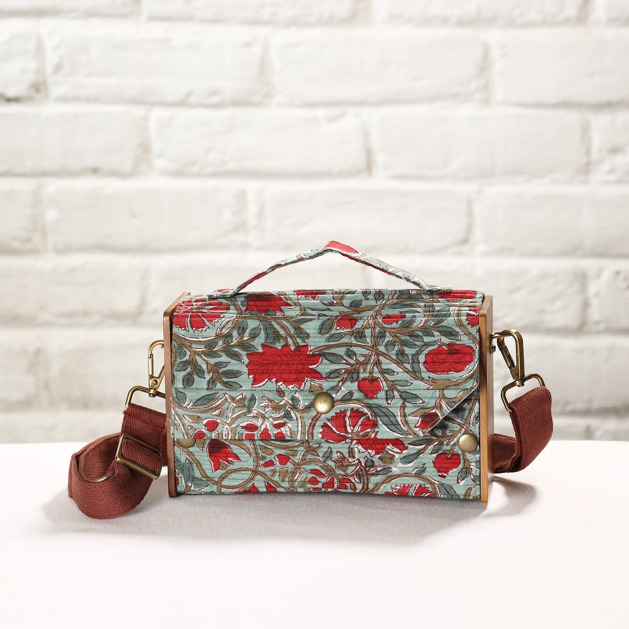 LUKKA CHUPPI Blue - DIY Box Sling Bag / Clutch with Changeable Sleeve - view 2