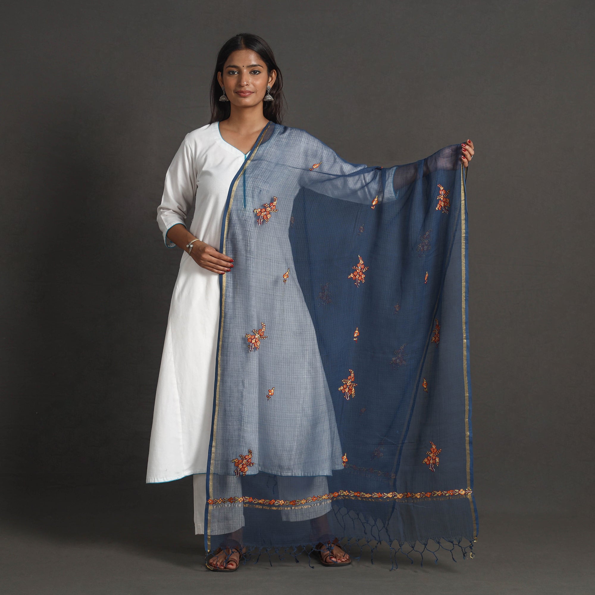 ITOKRI CRAFTS INITIATIVE Kota Doria Silk Cotton Kashida Embroidery Dupatta 47