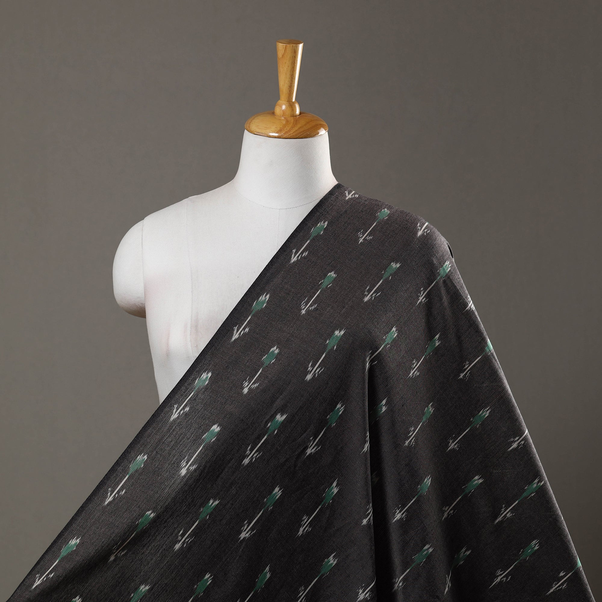 SOUTH KARGHA Black - Handloom Cotton Pochampally Ikat Fabric 05