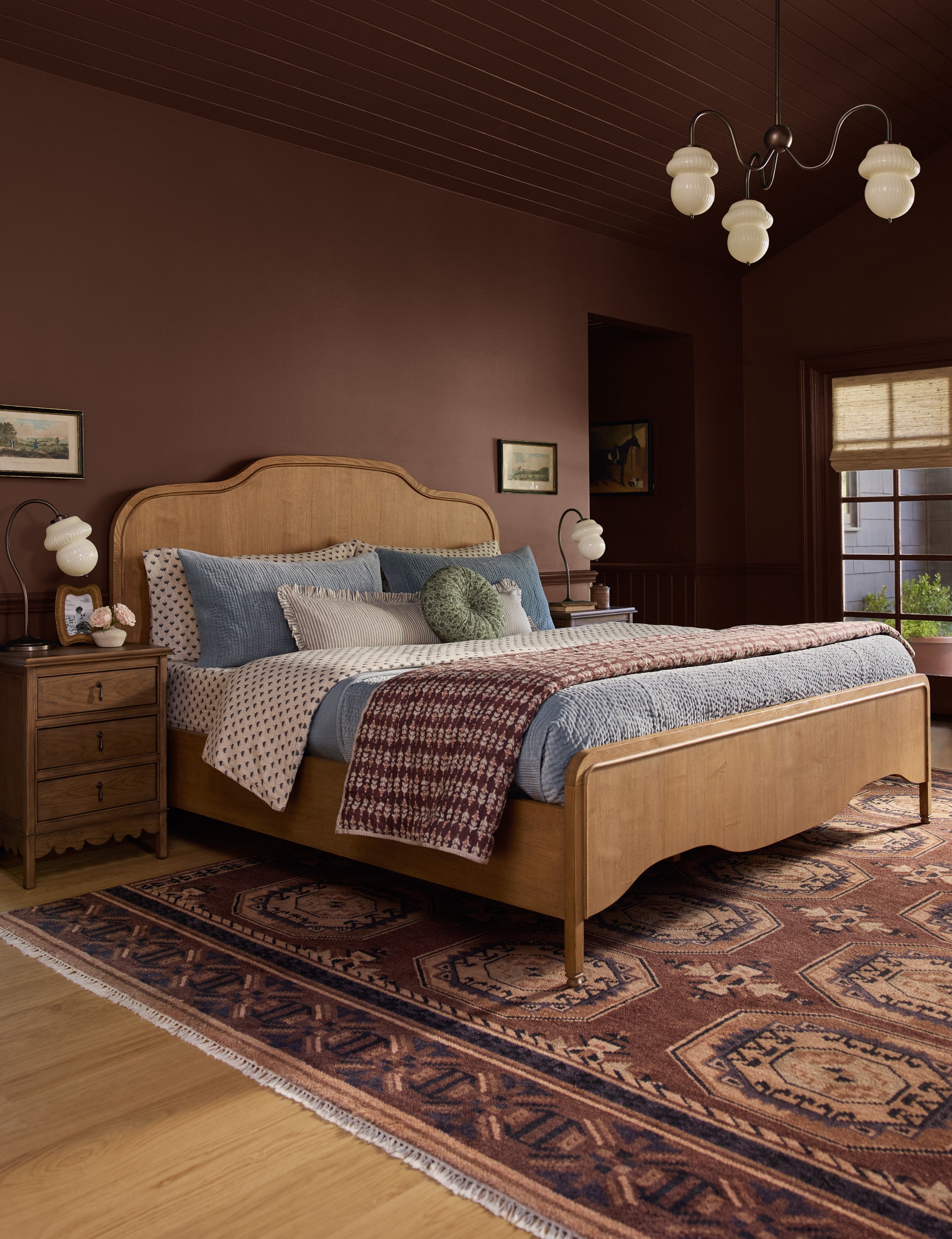 Lulu and Georgia Berrien Linen Cotton Quilt - view 7