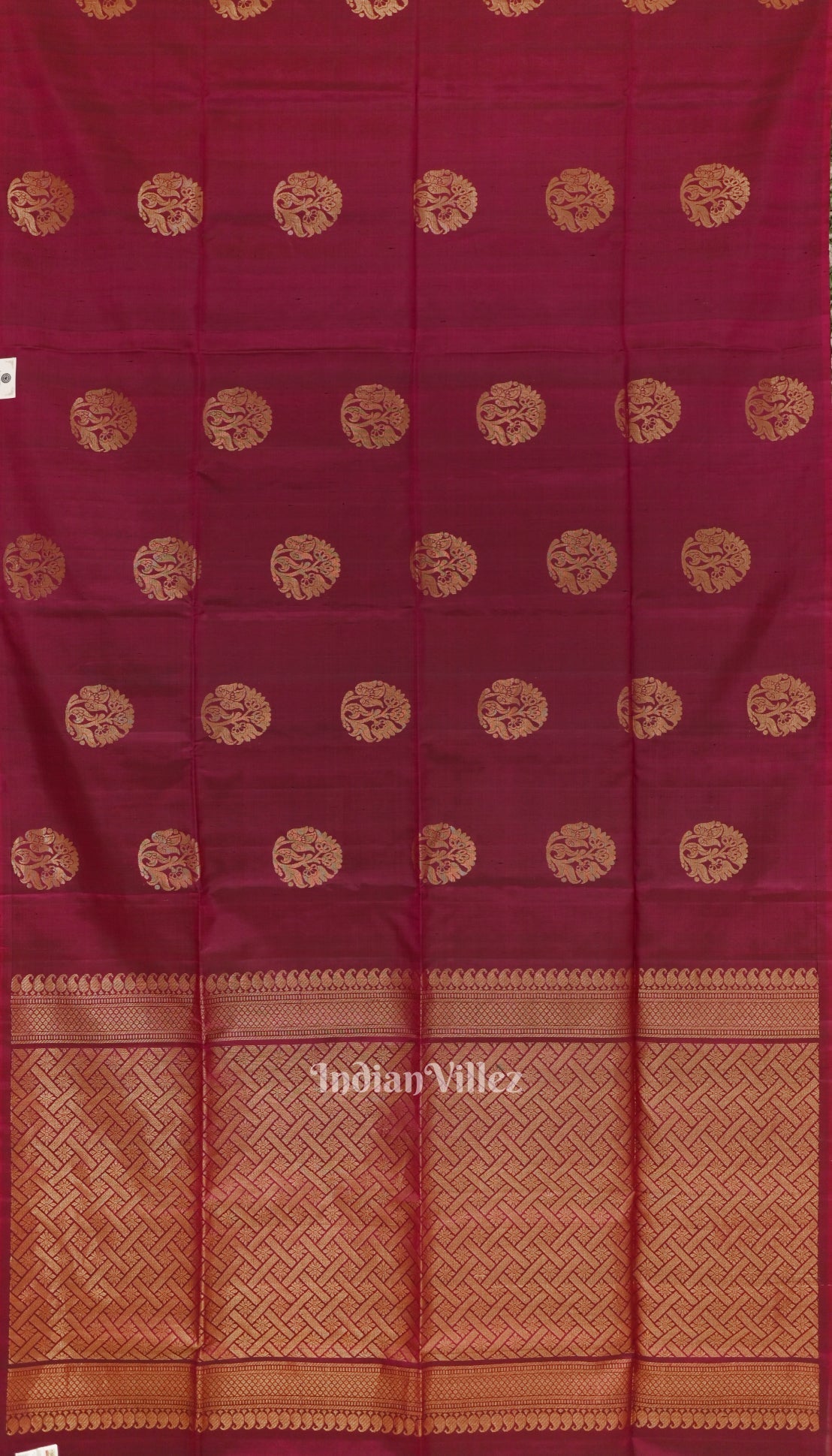 IndianVillèz Deep Maroon Golden Floral Design Pure Kanjivaram Soft Silk Saree - view 2