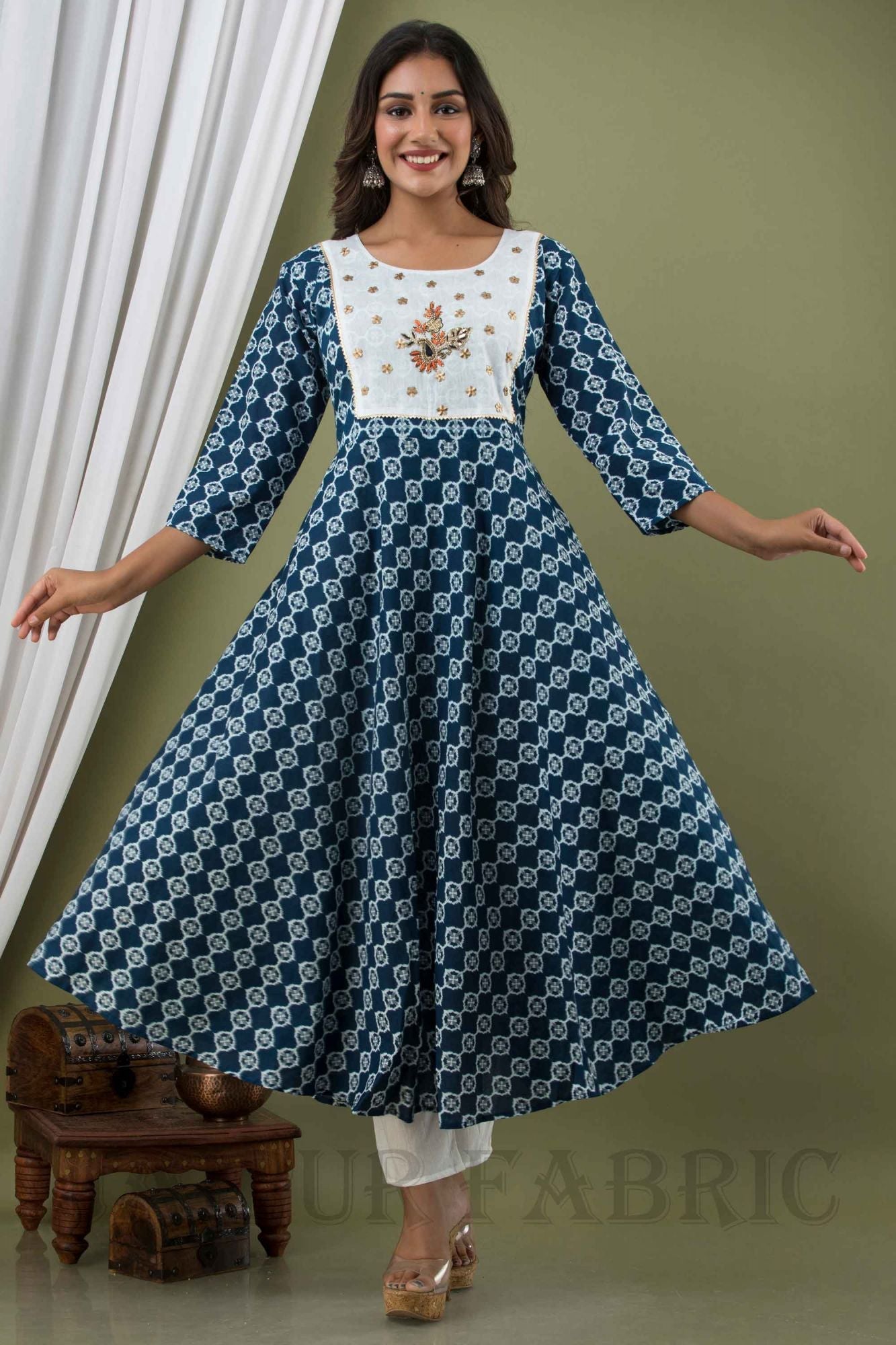 JaipurFabric® Women Boota Print Cotton Kurti
