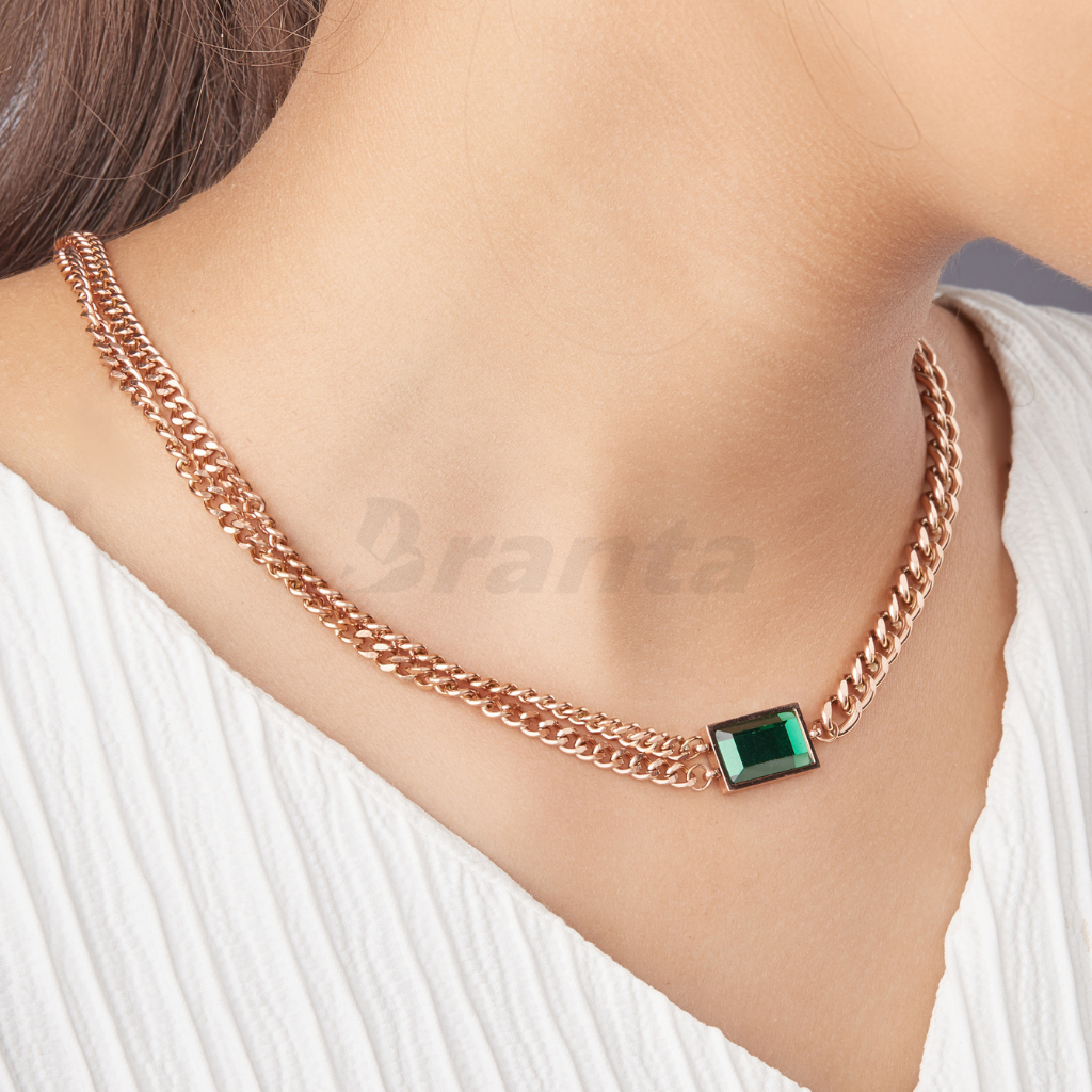 Branta Rectangle Emerald Cuban Link Chain Necklace