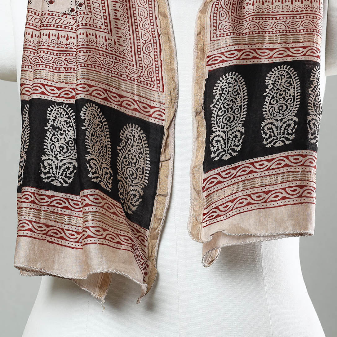 BAGH PRINTS BY MOHAMMED BILAL KHATRI Beige - Bagh Hand Block Printed Chanderi Silk Stole 24 - view 3
