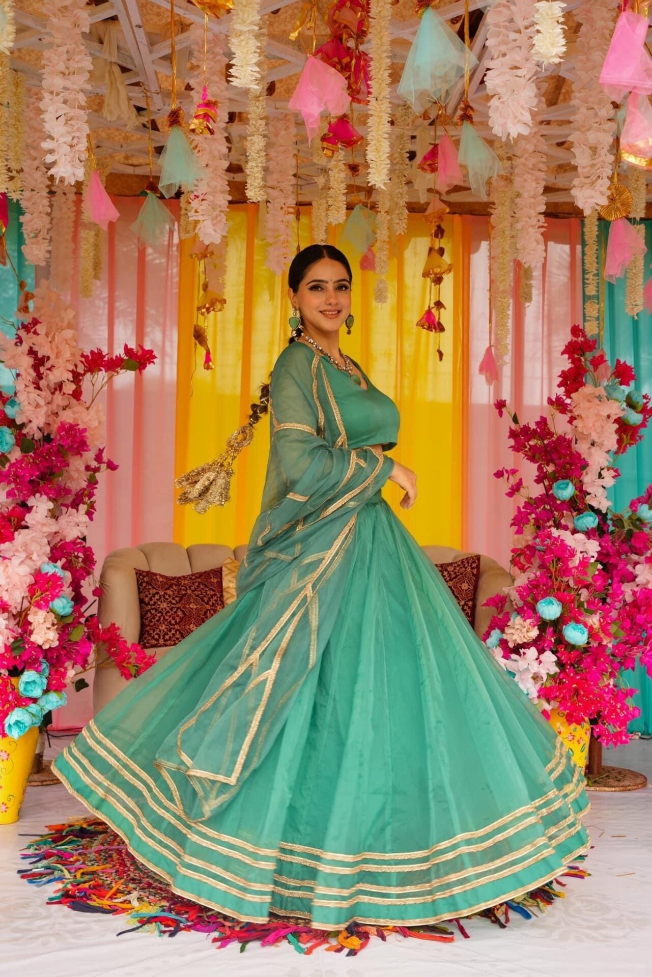 Idaho-o Sadhna green organza lehenga set – Women's