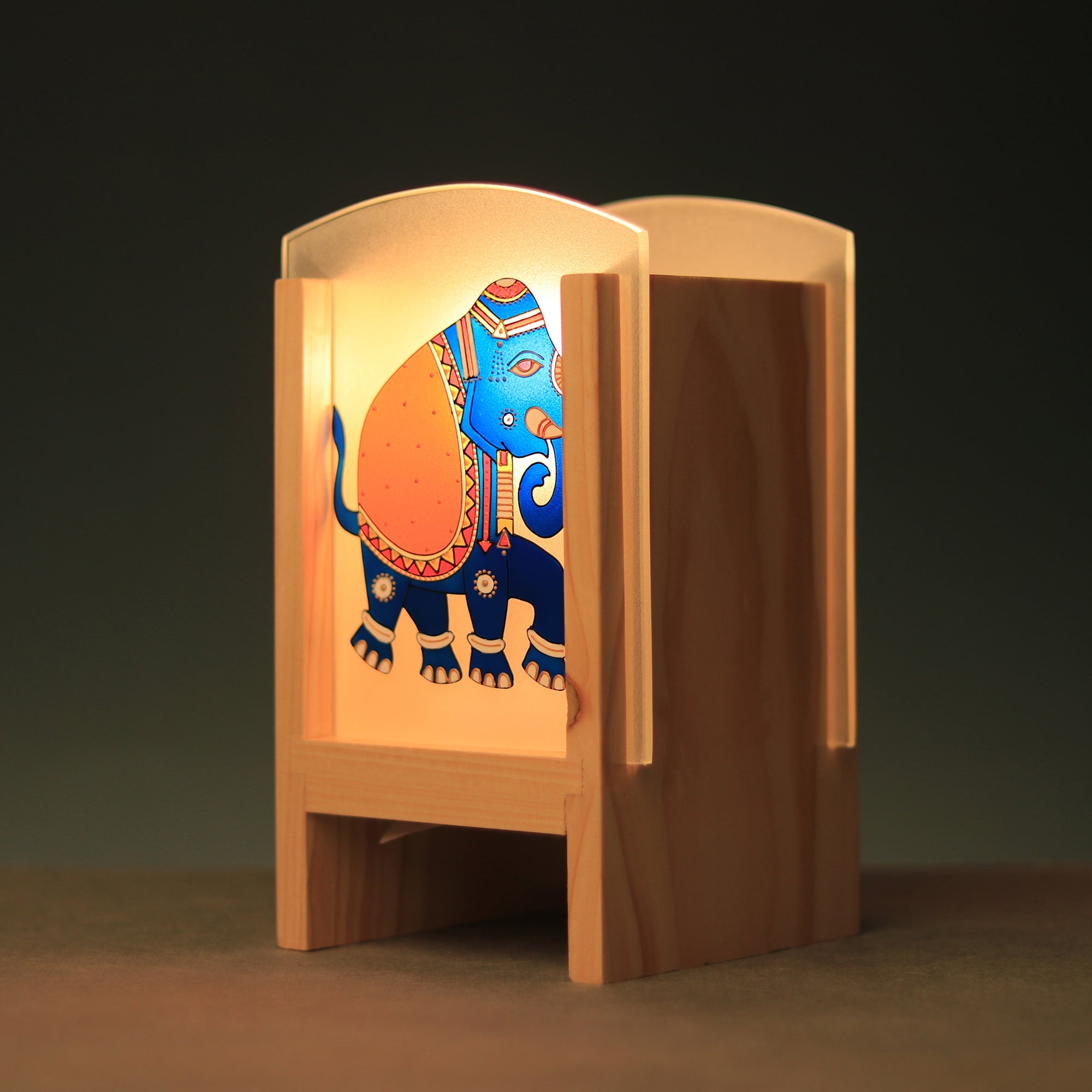 INDIHANDS Airavat- Madhubani Desk Lamp