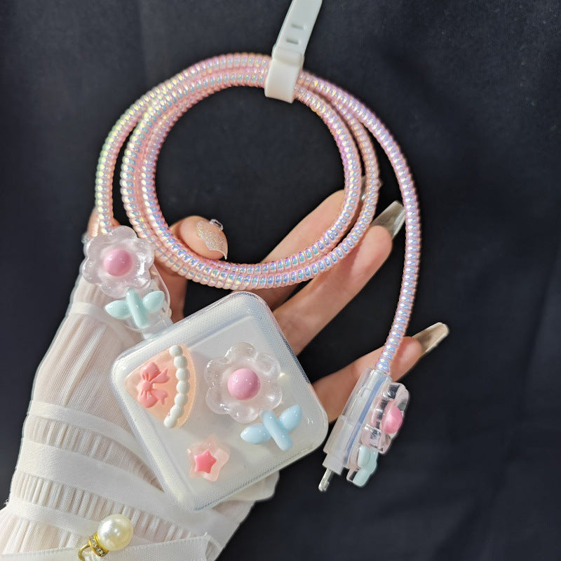 Peeperly Embellished 3D Decor Charger Protector Kit