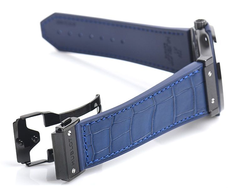 Hublot Classic Fusion Ceramic Blue Dial Men 45mm - view 3