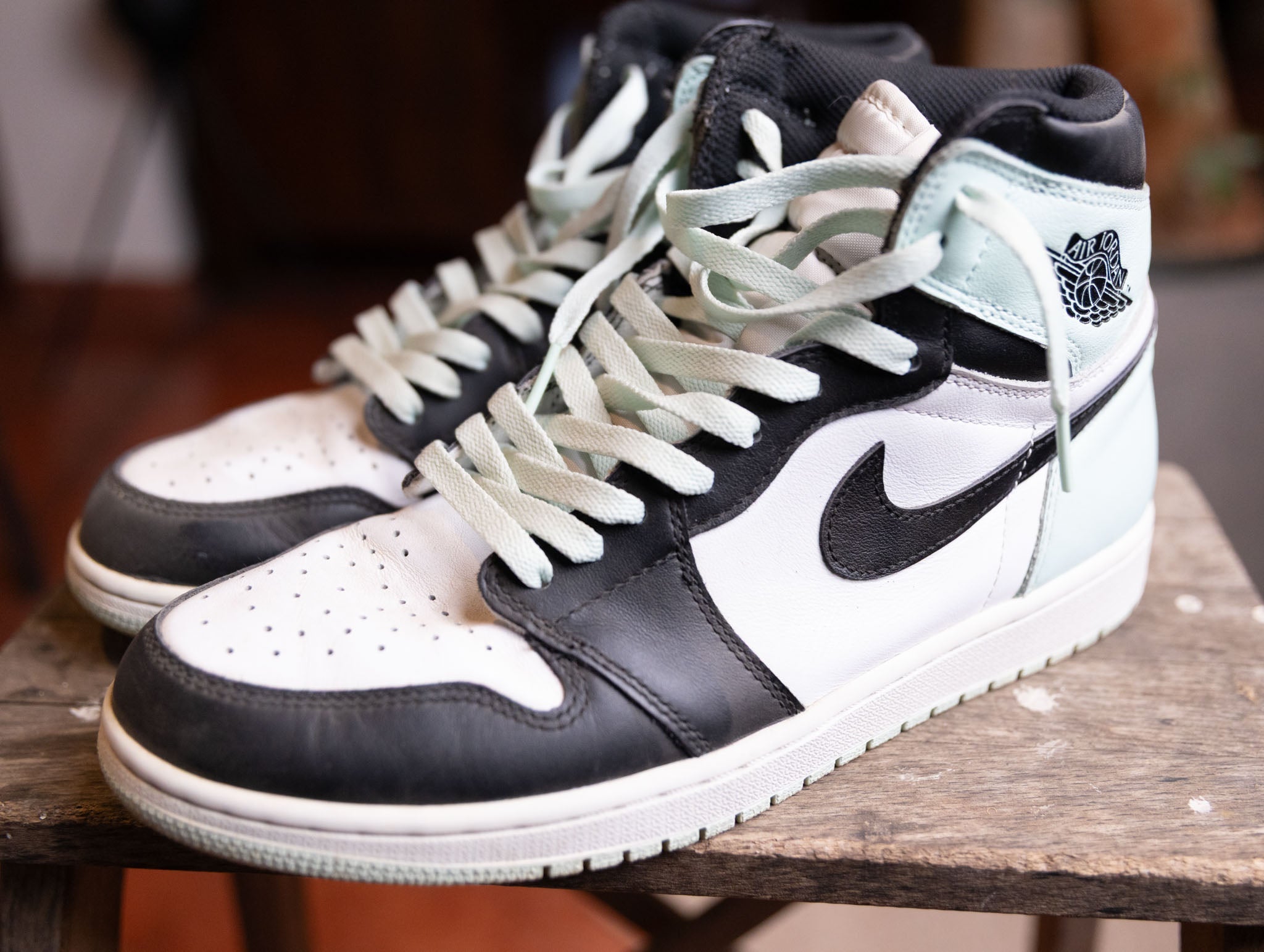 Art Basel x Nike Air Jordan 1 Retro High NRG 'Igloo' - view 2