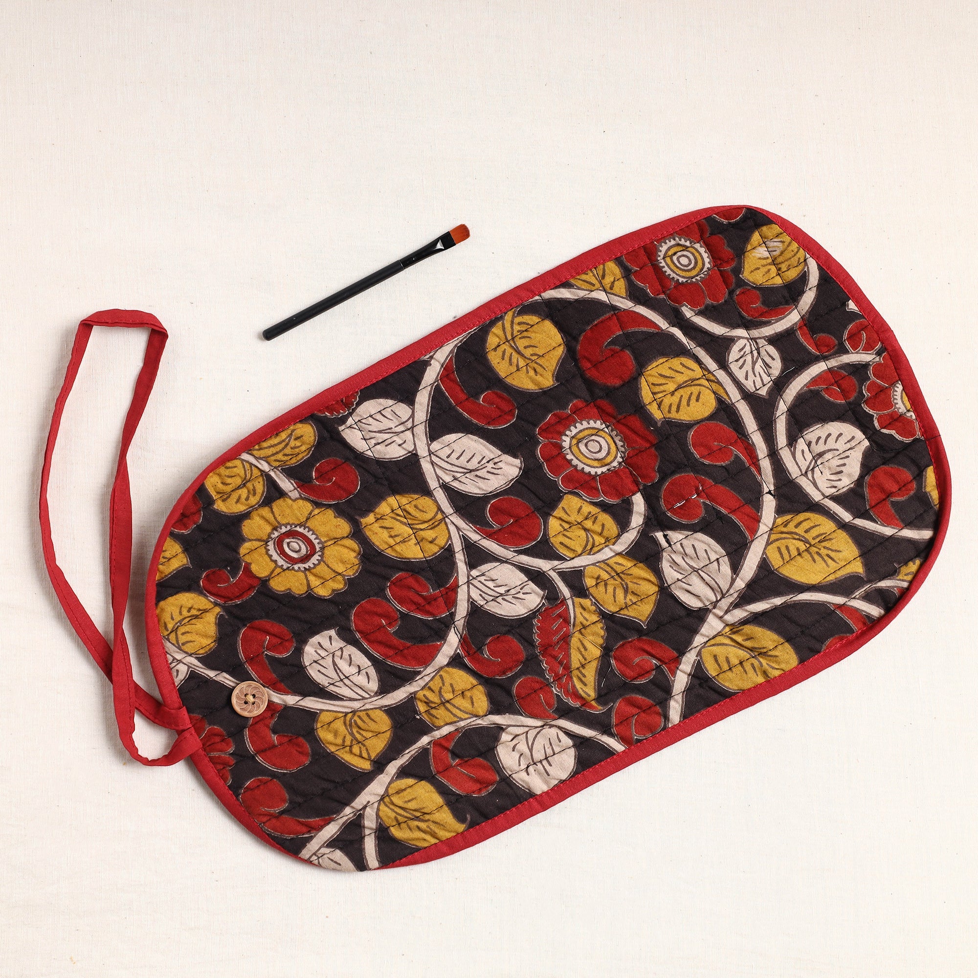 NOORI BAZAR Black - Kalamkari Fabric Multipurpose Segmented Make-up Brush Wrap Pouch/Case - view 3