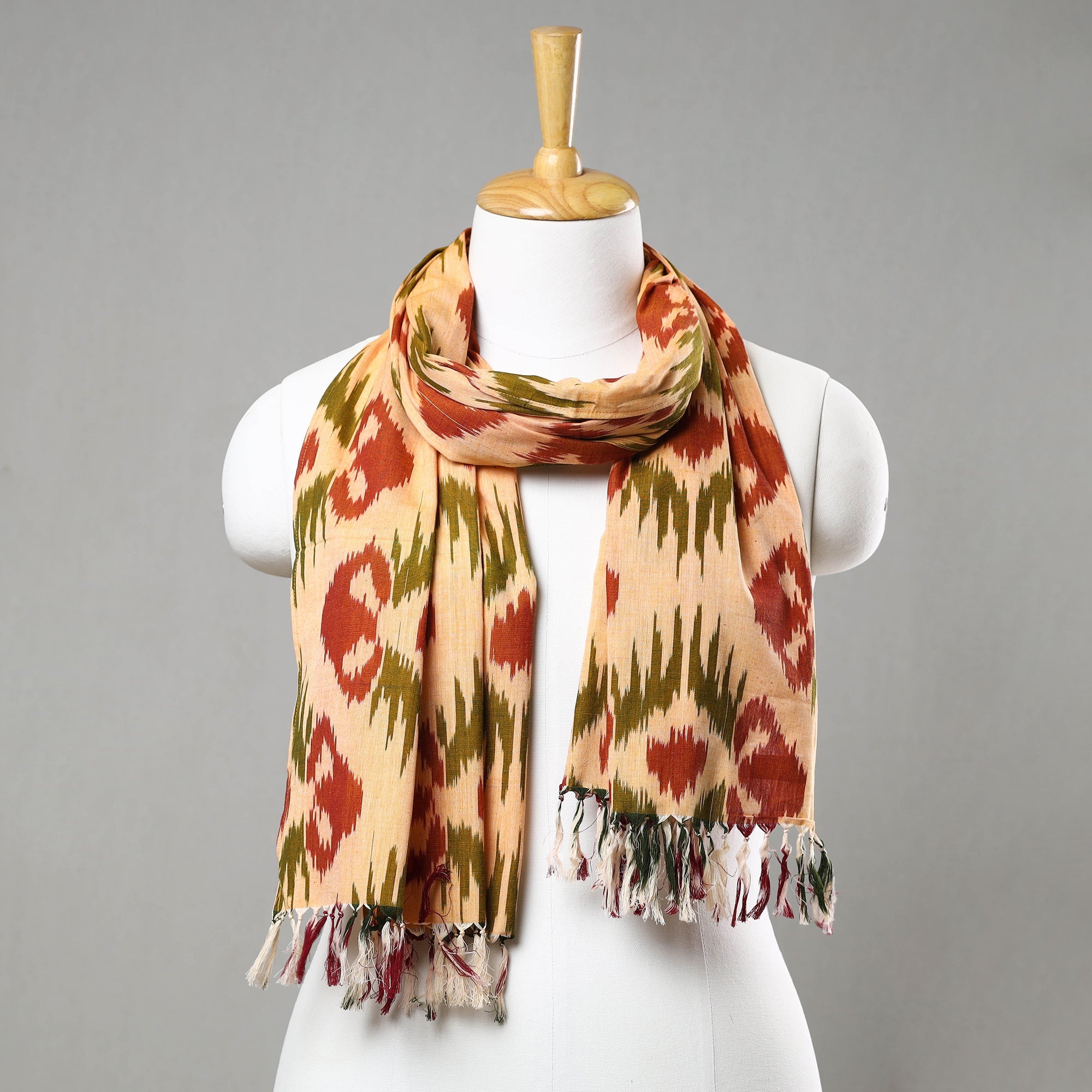 POCHAMPALLY IKAT WEAVES BY GOVARDHAN Beige - Handloom Cotton Pochampally Central Asian Ikat Stole 15