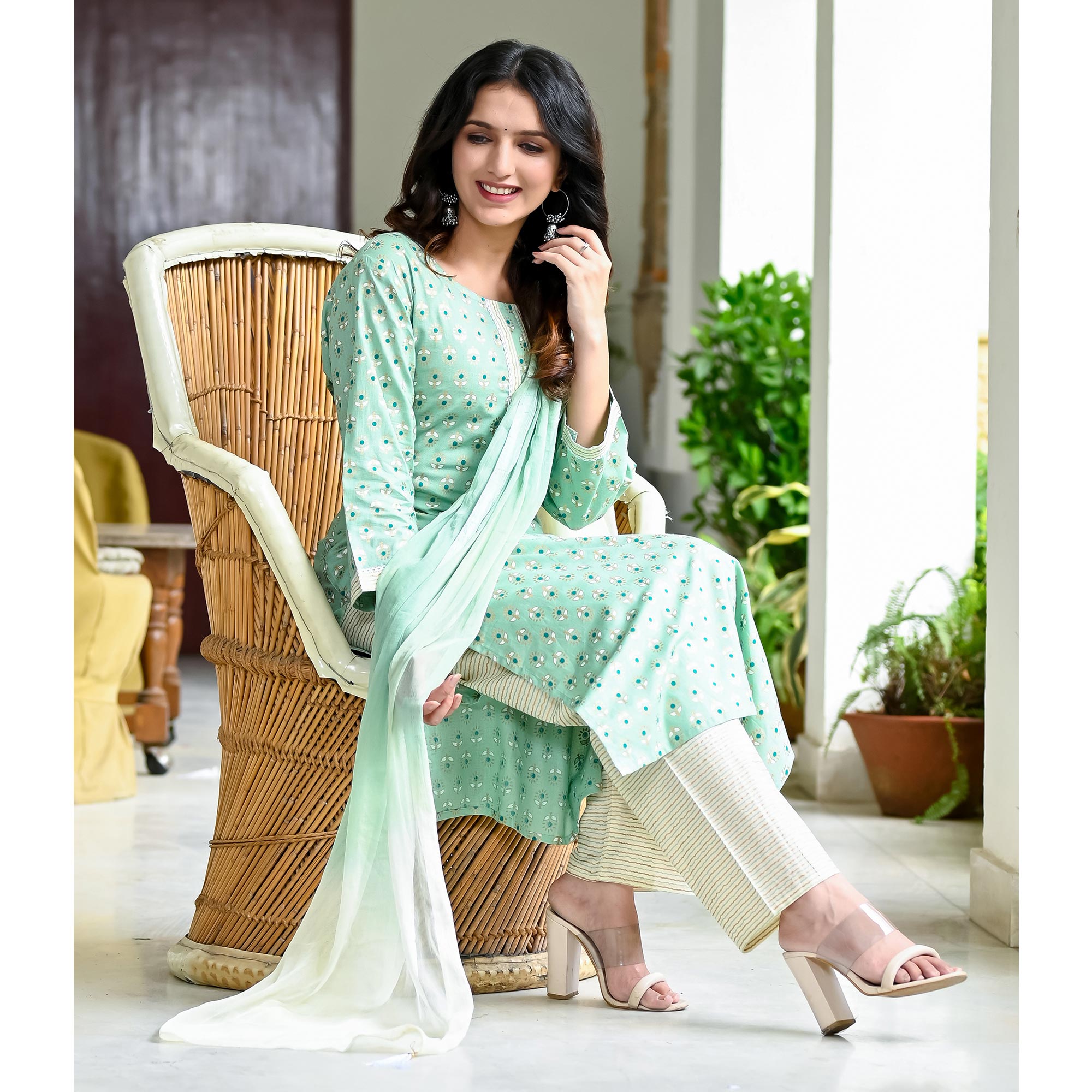BlackTree green-floral-foil-printed-pure-cotton-suit - view 8