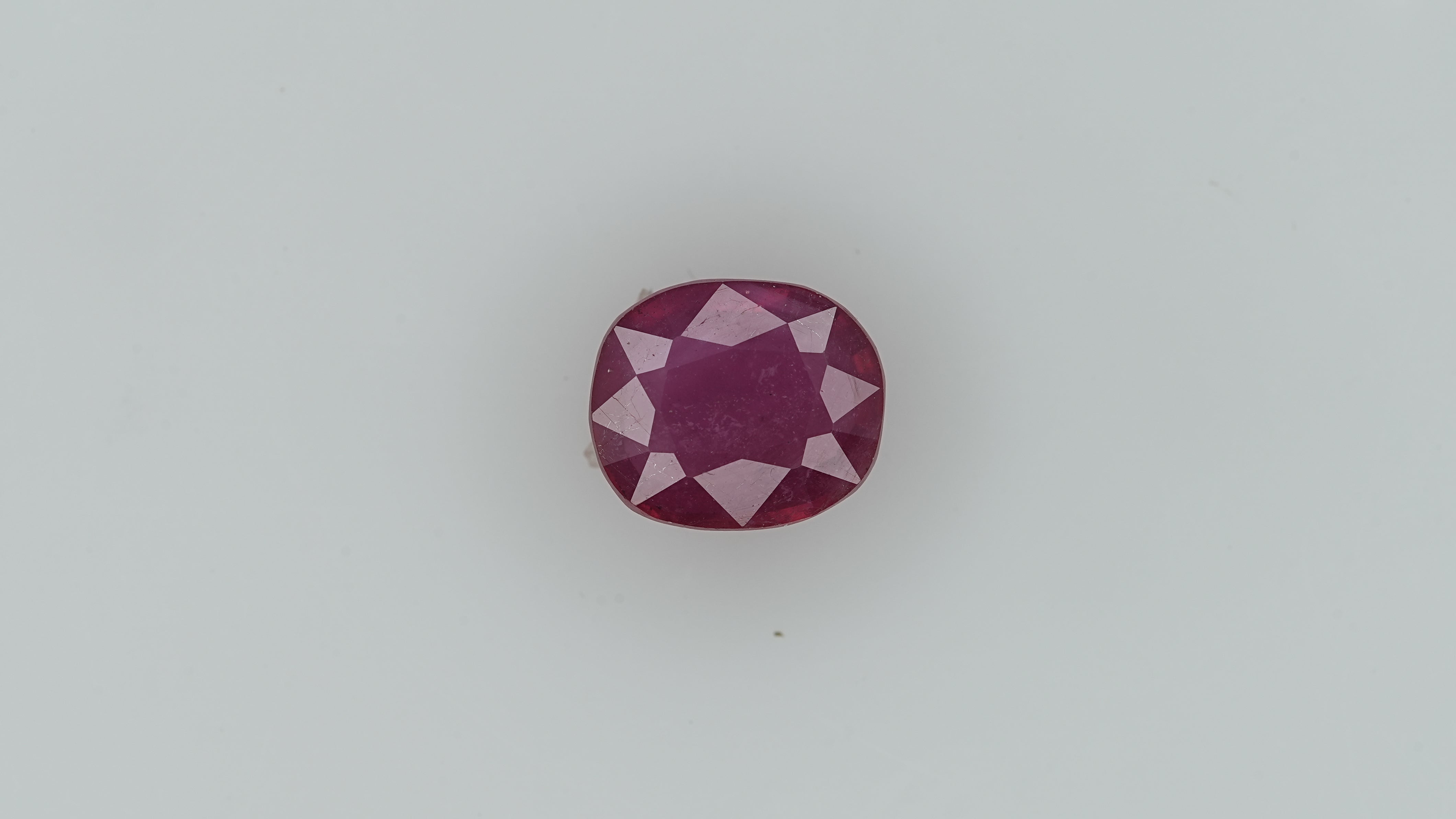 Gemsmantra Ruby - 6 Carats (6.6 Ratti)