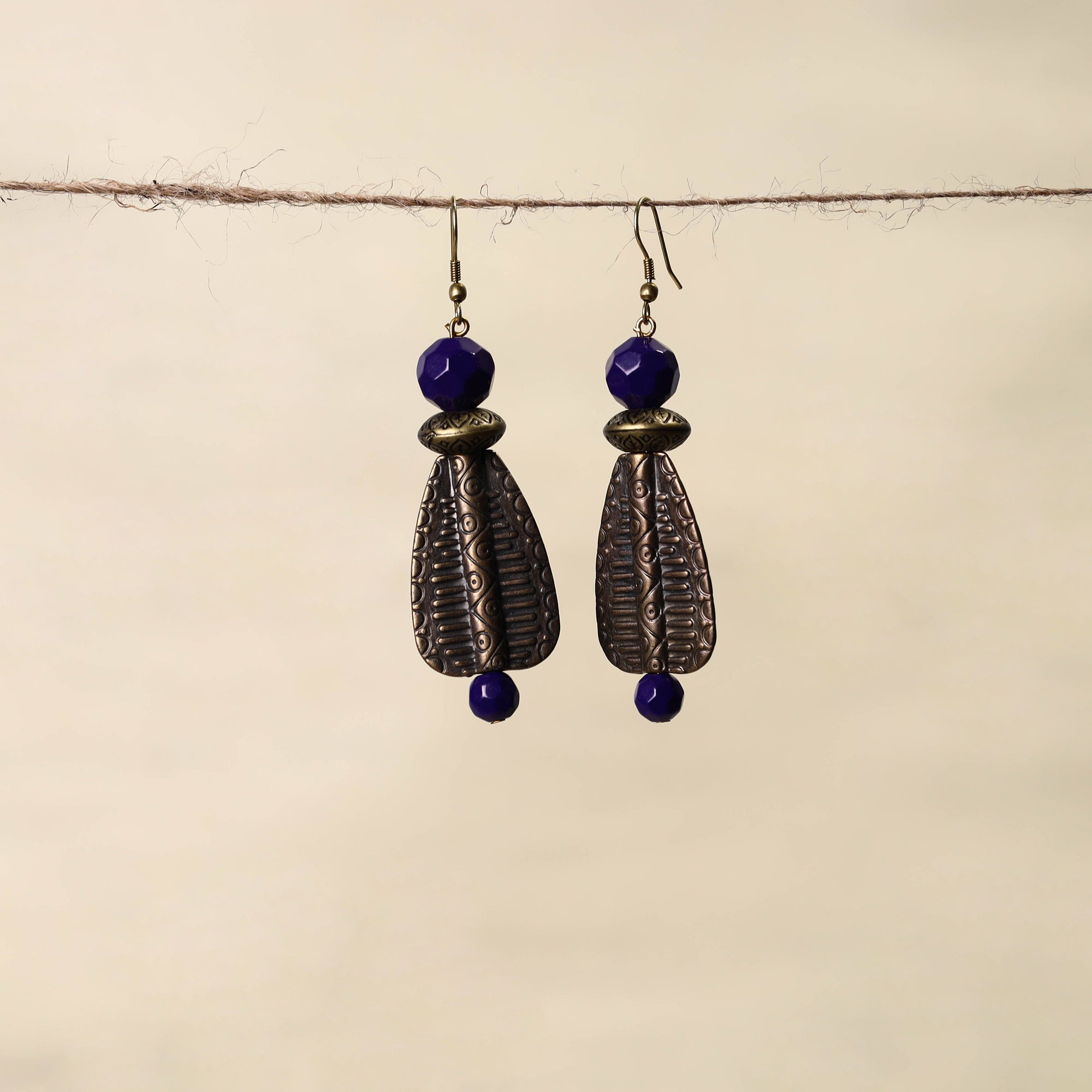 ITOKRI CRAFTS INITIATIVE Handmade Beaded Earrings 159