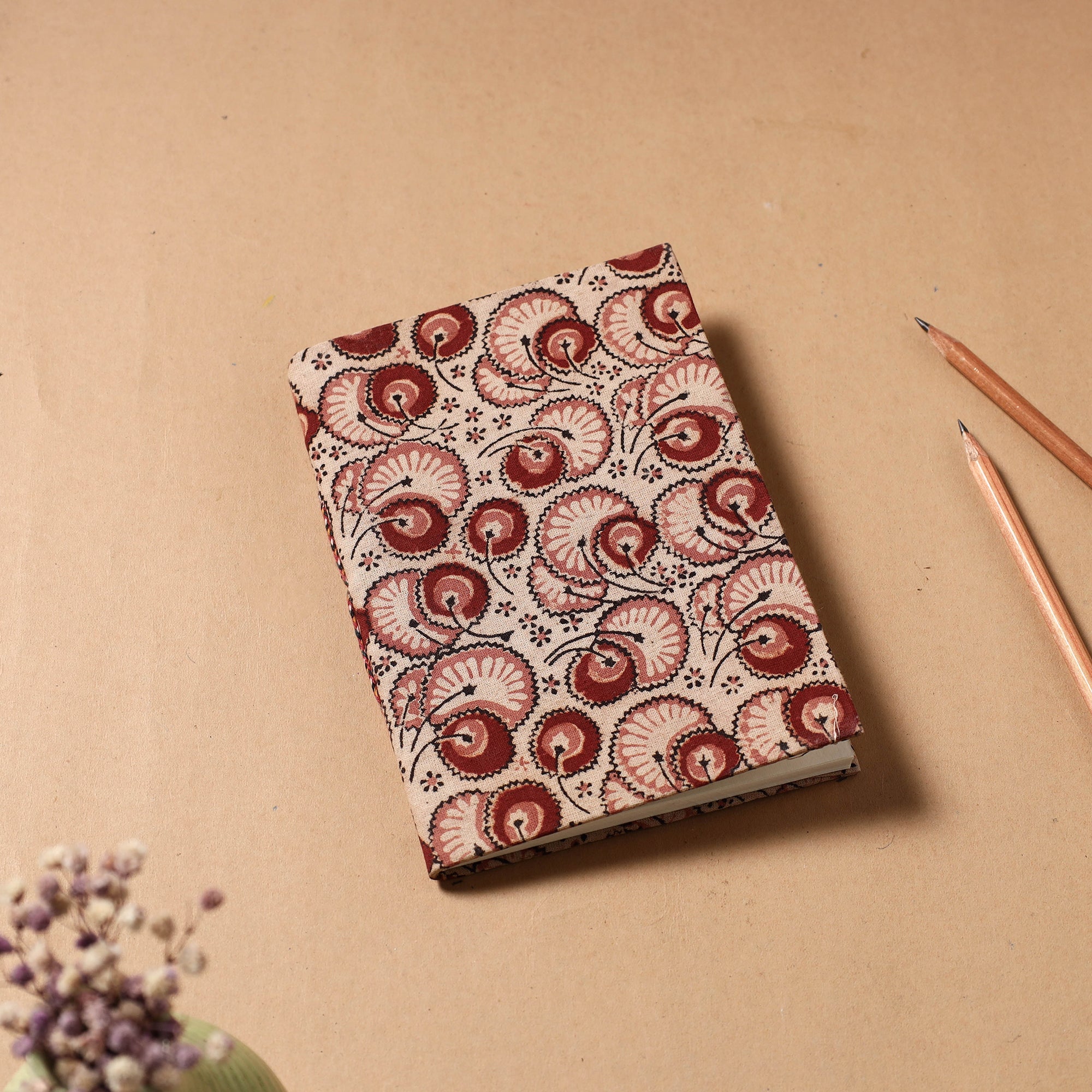 BINDAAS UNLIMITED Beige - Kalamkari Fabric Cover Handmade Paper Notebook (7 x 5 in)
