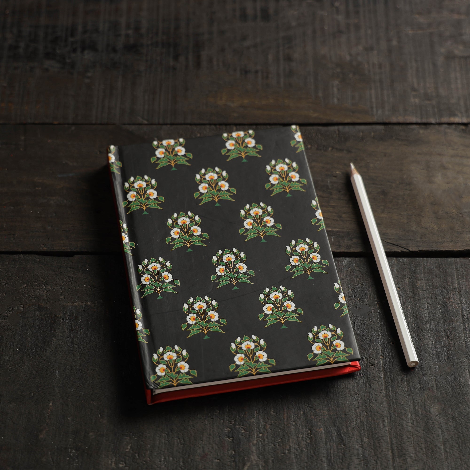 NEST BY ARPIT AGARWAL Black - Flower Motif Handmade Notebook