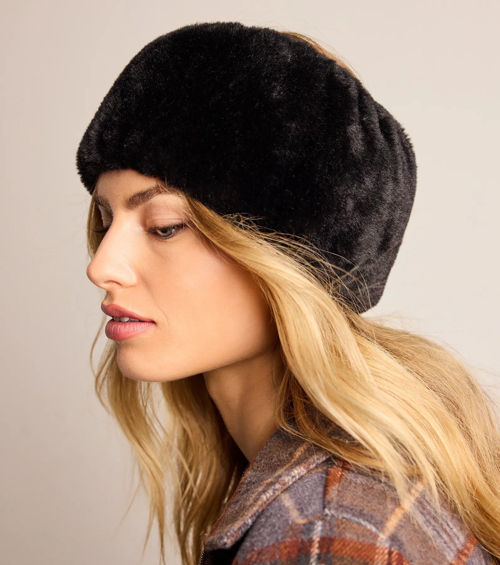 Windsor Cozy Impression Faux Fur Head Wrap