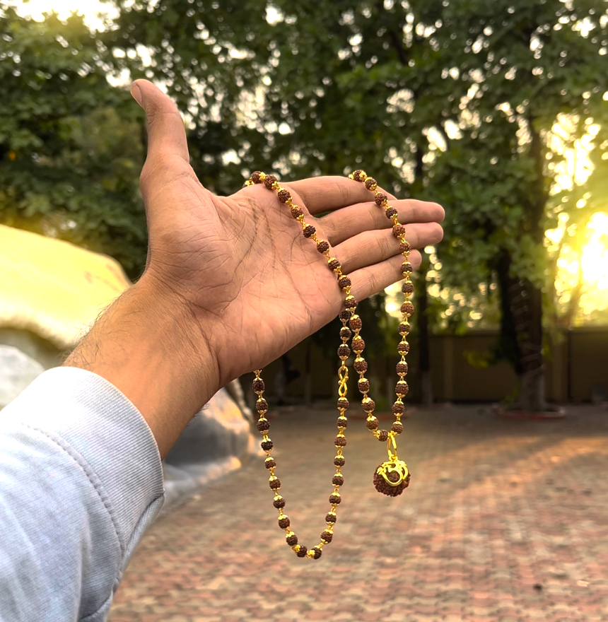 soultheory 7 Mukhi Rudraksha Necklace Om Shree Design Gold Plated - view 3