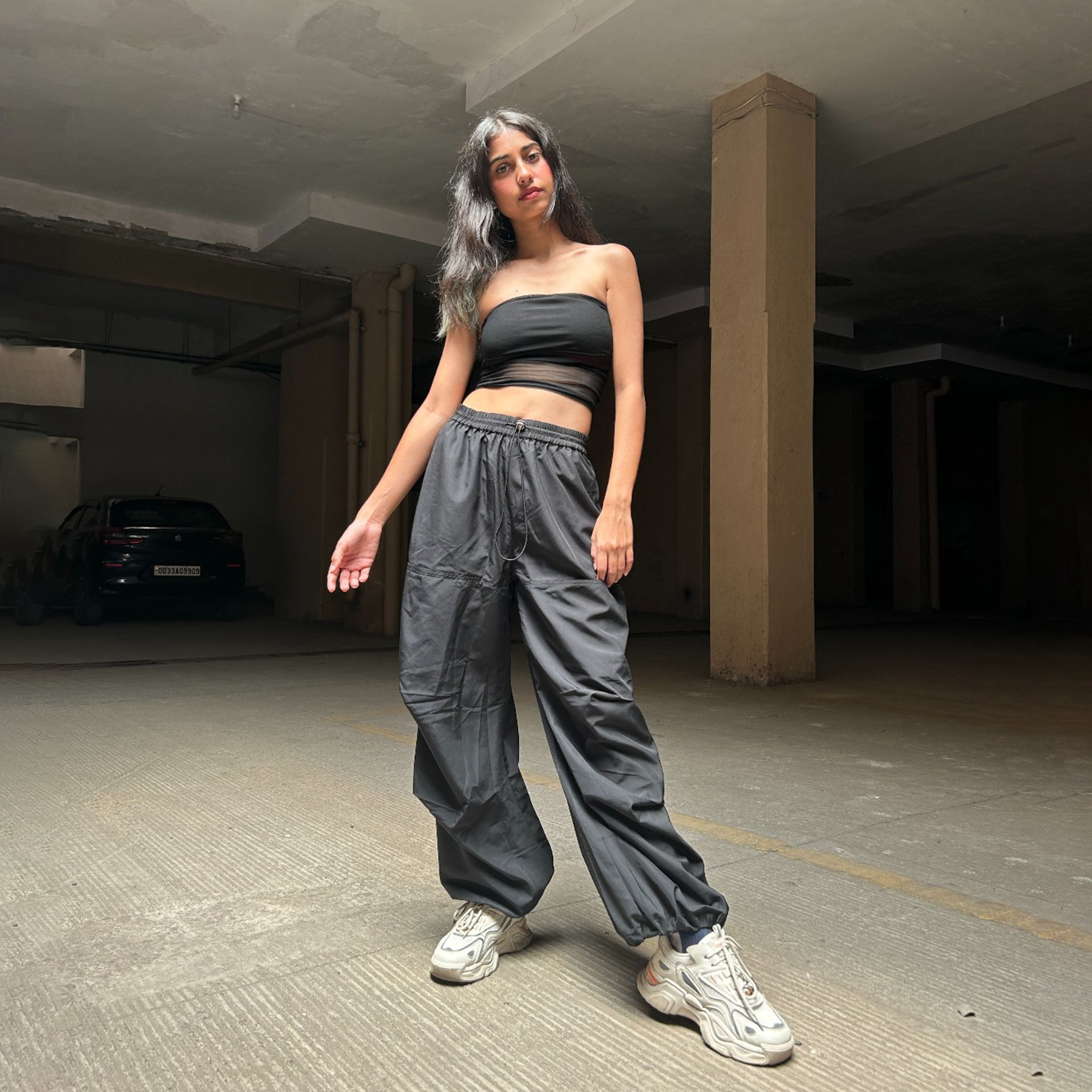 IZF Black Air Parachute Pants – Women's