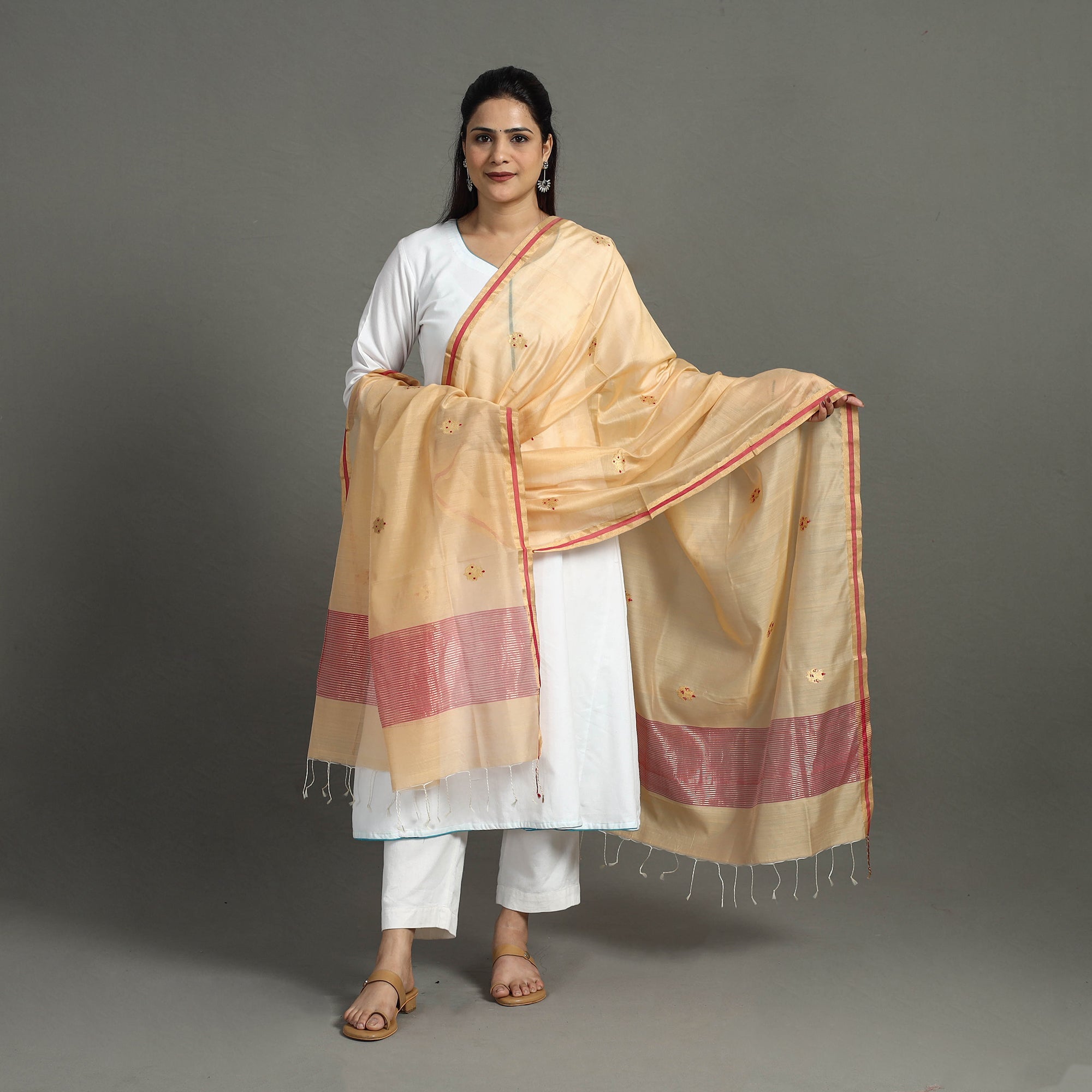 CHANDERI BY RAUPH KHAN Beige - Handloom Silk Cotton Zari Buta Chanderi Dupatta 29 - view 2