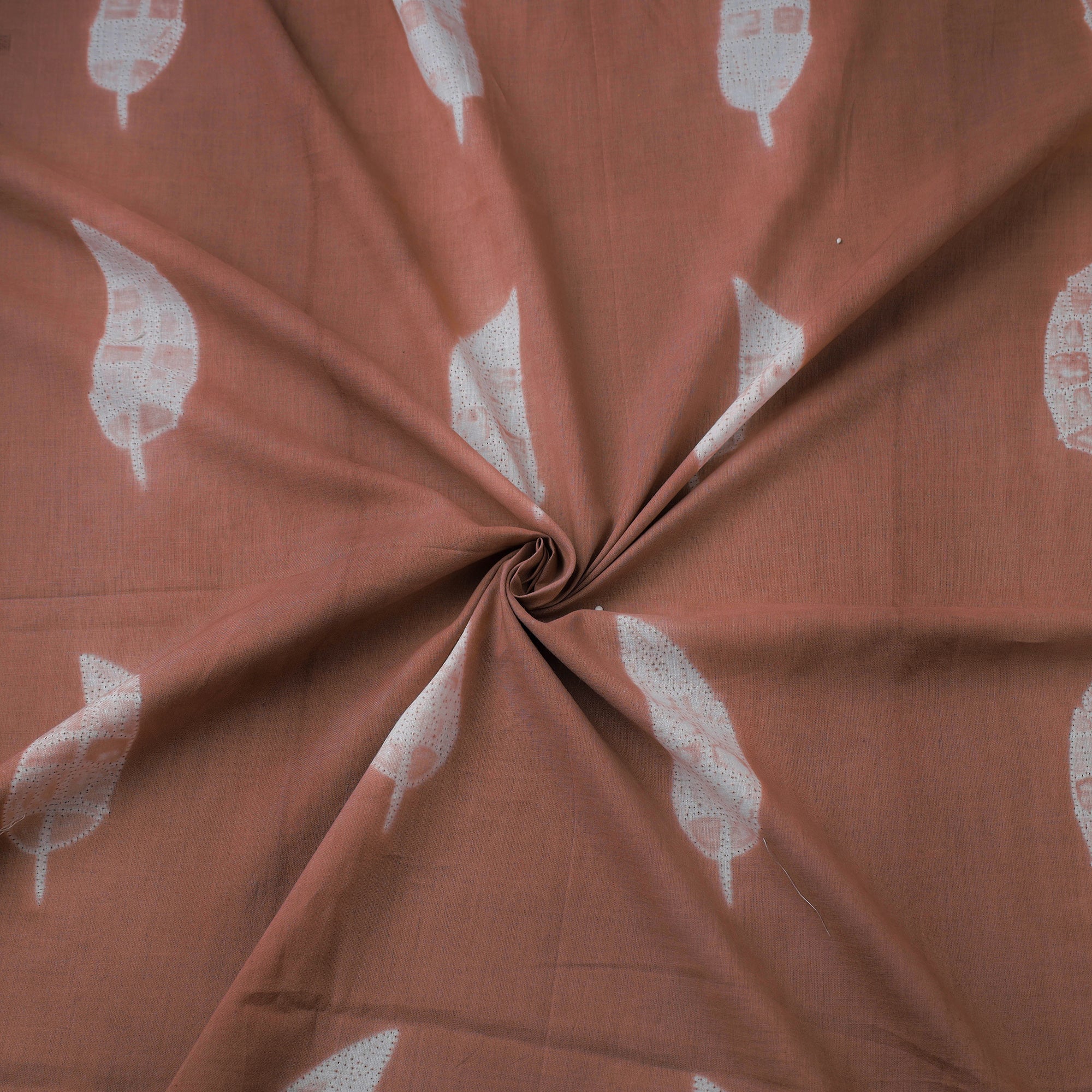 ITOKRI CRAFTS INITIATIVE Brown - Nui Shibori Tie-Dye Cotton Fabric - view 2