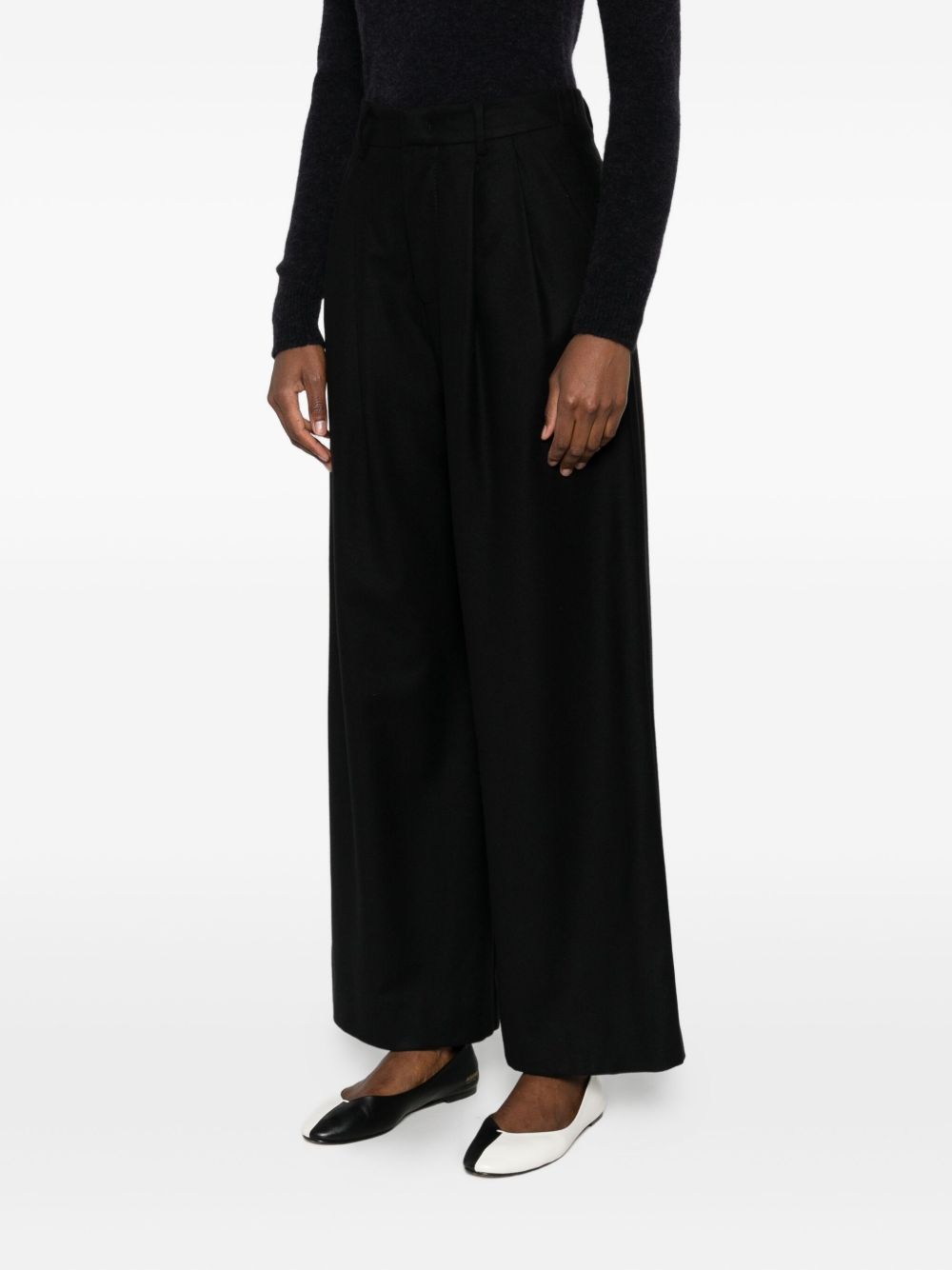 Susanne Bommer Cotton blend trousers – Cotton 50%, Nylon 50% - view 2