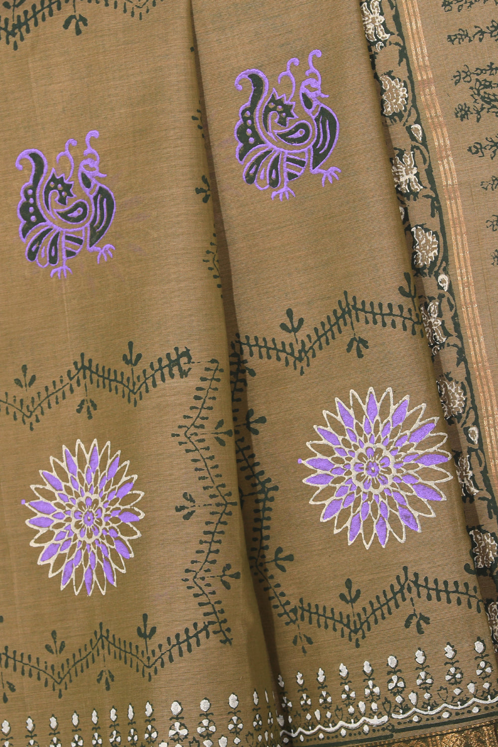 Kalanjali Ethnics Hand block printed cotton saree - view 2