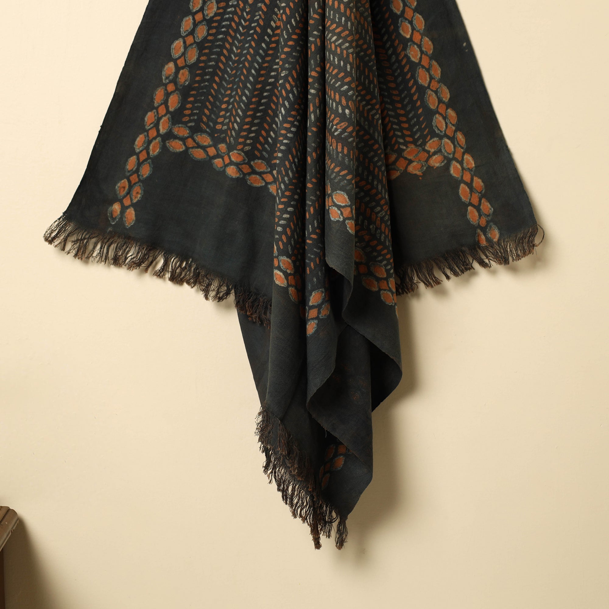 HAVELI CHRONICLES Black - Block Printed Handloom Cotton Akola Towel 23 - view 2