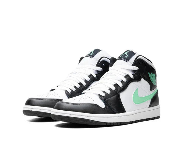 Sneaker Cafe Mumbai Jordan 1 Mid Green Glow - view 2
