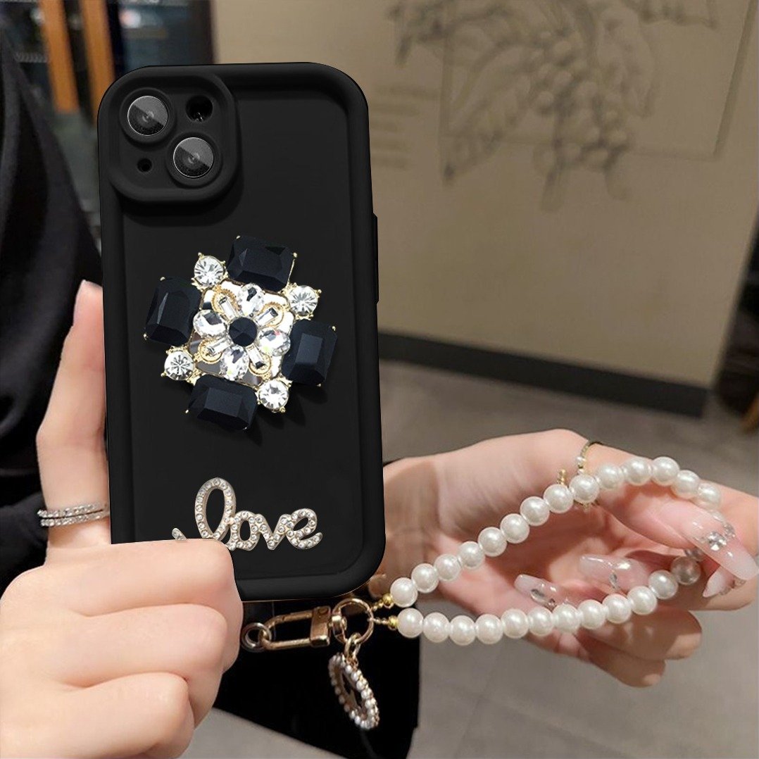 Peeperly Glamorous Rhinestone Pearl Case with Bracelet - view 4